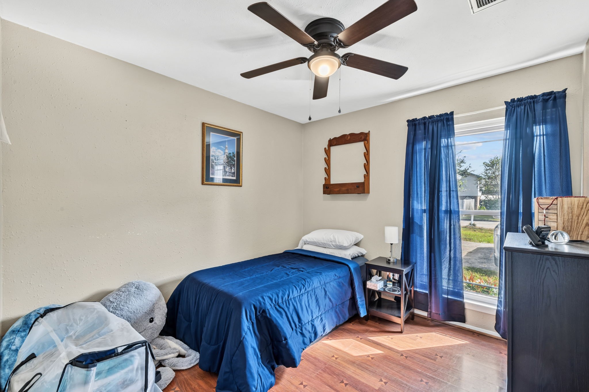 3006 Sandpiper Drive, Baytown, TX 77521