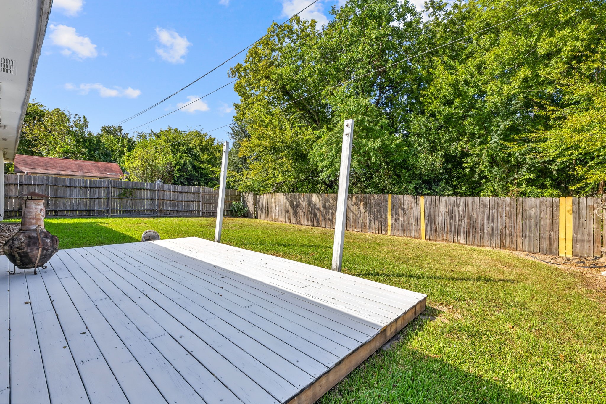 3006 Sandpiper Drive, Baytown, TX 77521