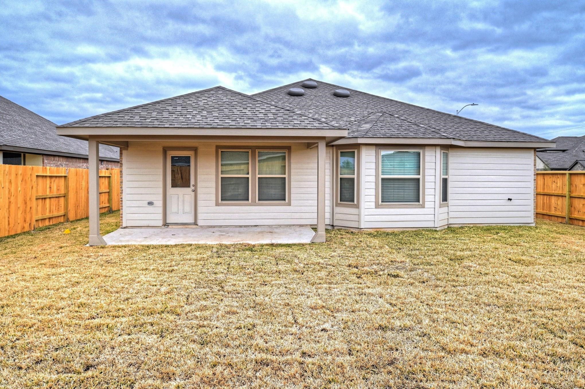 14202 Padova Creek Court, Fresno, TX 77583