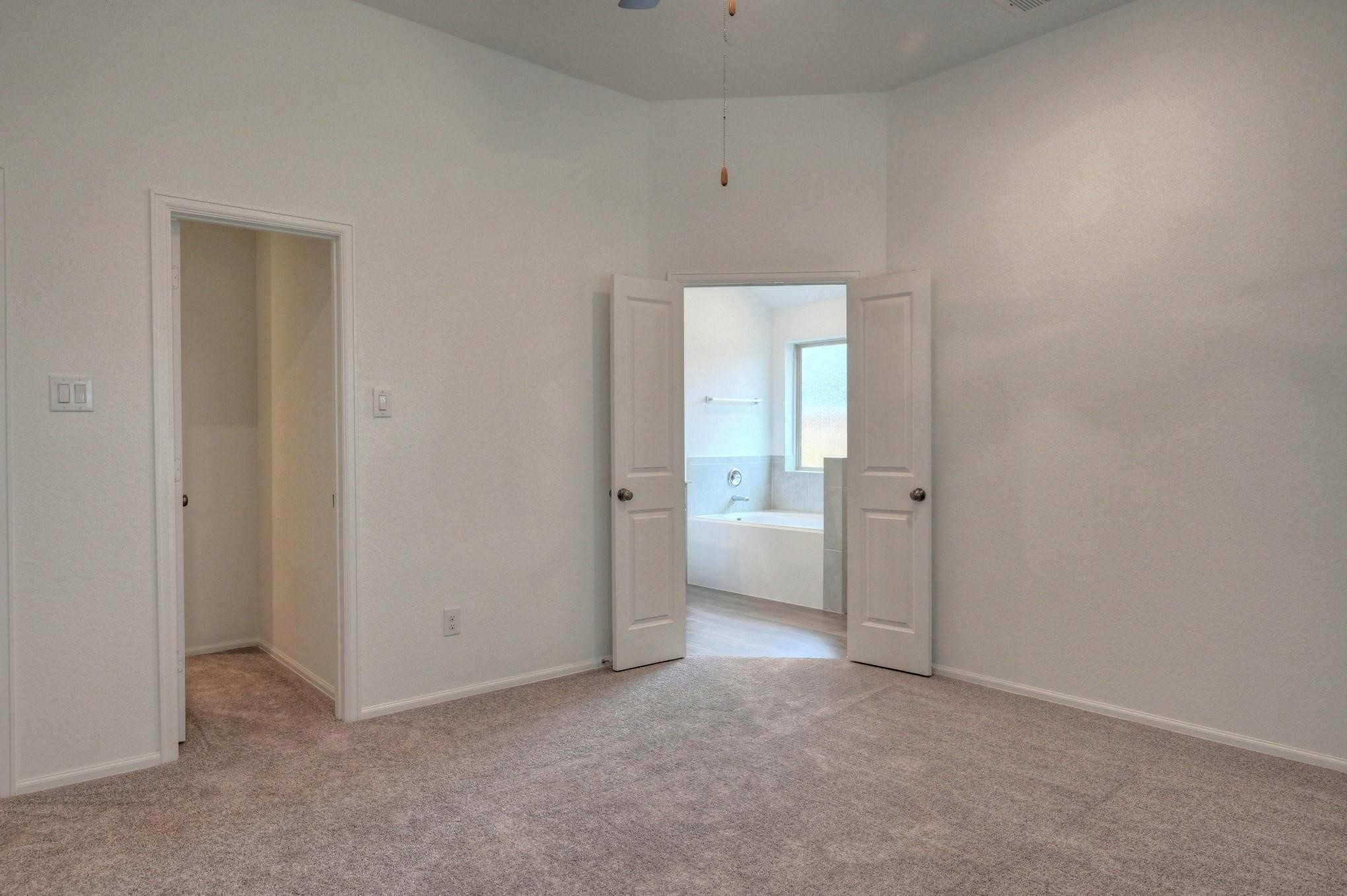 14202 Padova Creek Court, Fresno, TX 77583