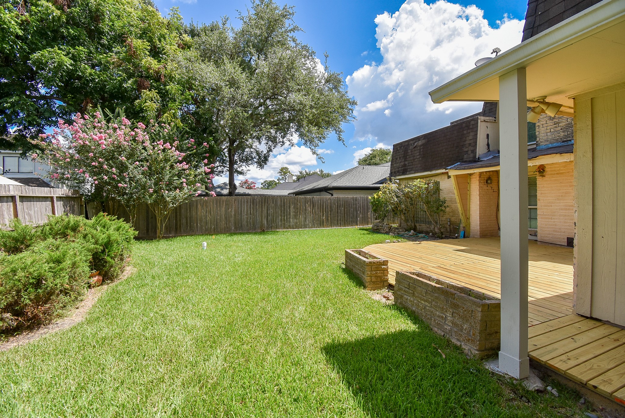426 Longview Drive, Sugar Land, TX 77478