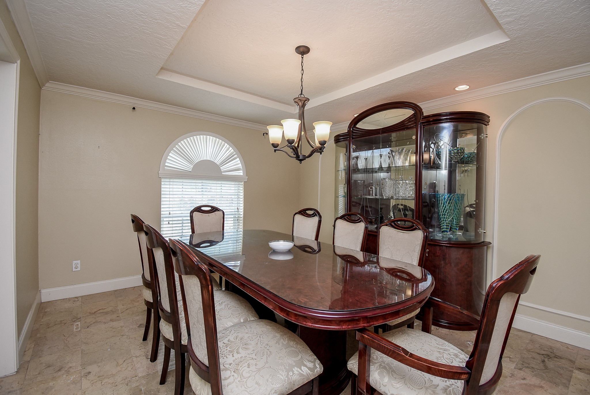 426 Longview Drive, Sugar Land, TX 77478