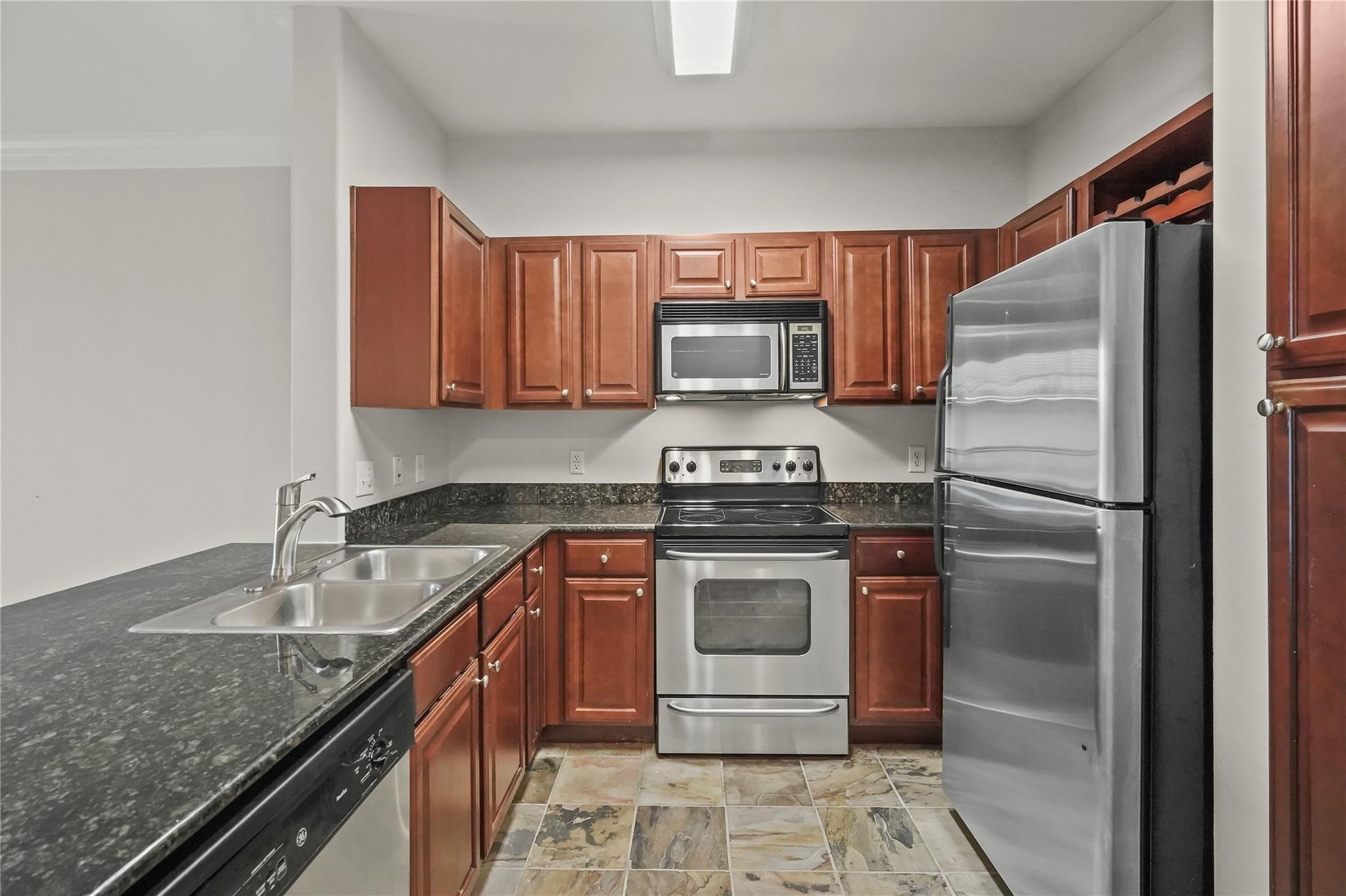 7575 Kirby Drive, #3205, Houston, TX 77030
