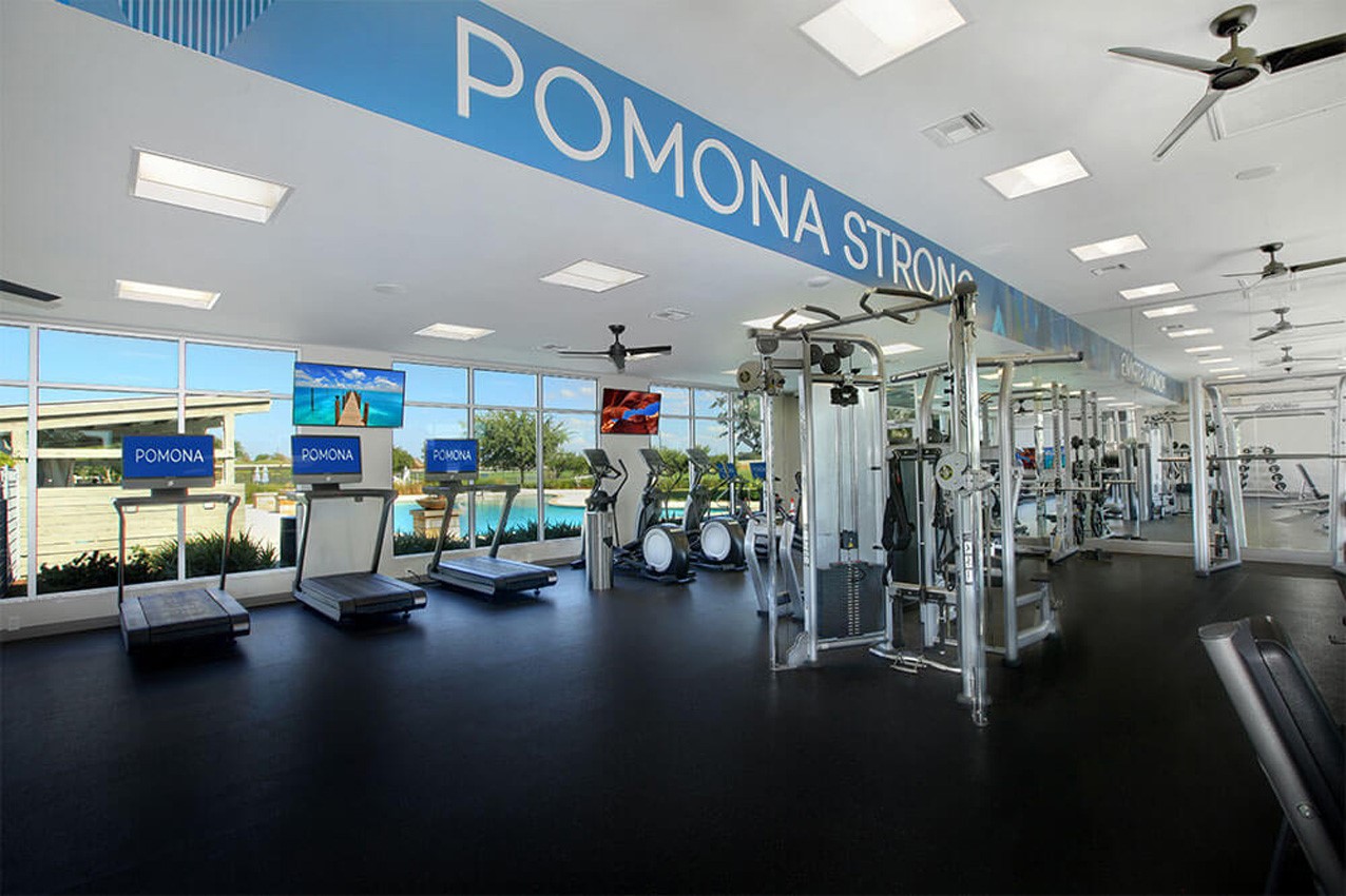 24/7 Fitness Center. Because the gym was closed wont work here.
