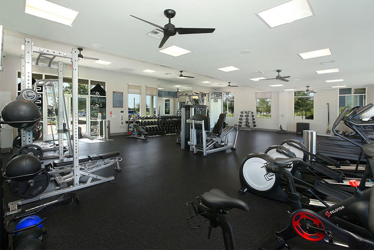 24/7 Fitness Center. Because the gym was closed wont work here.