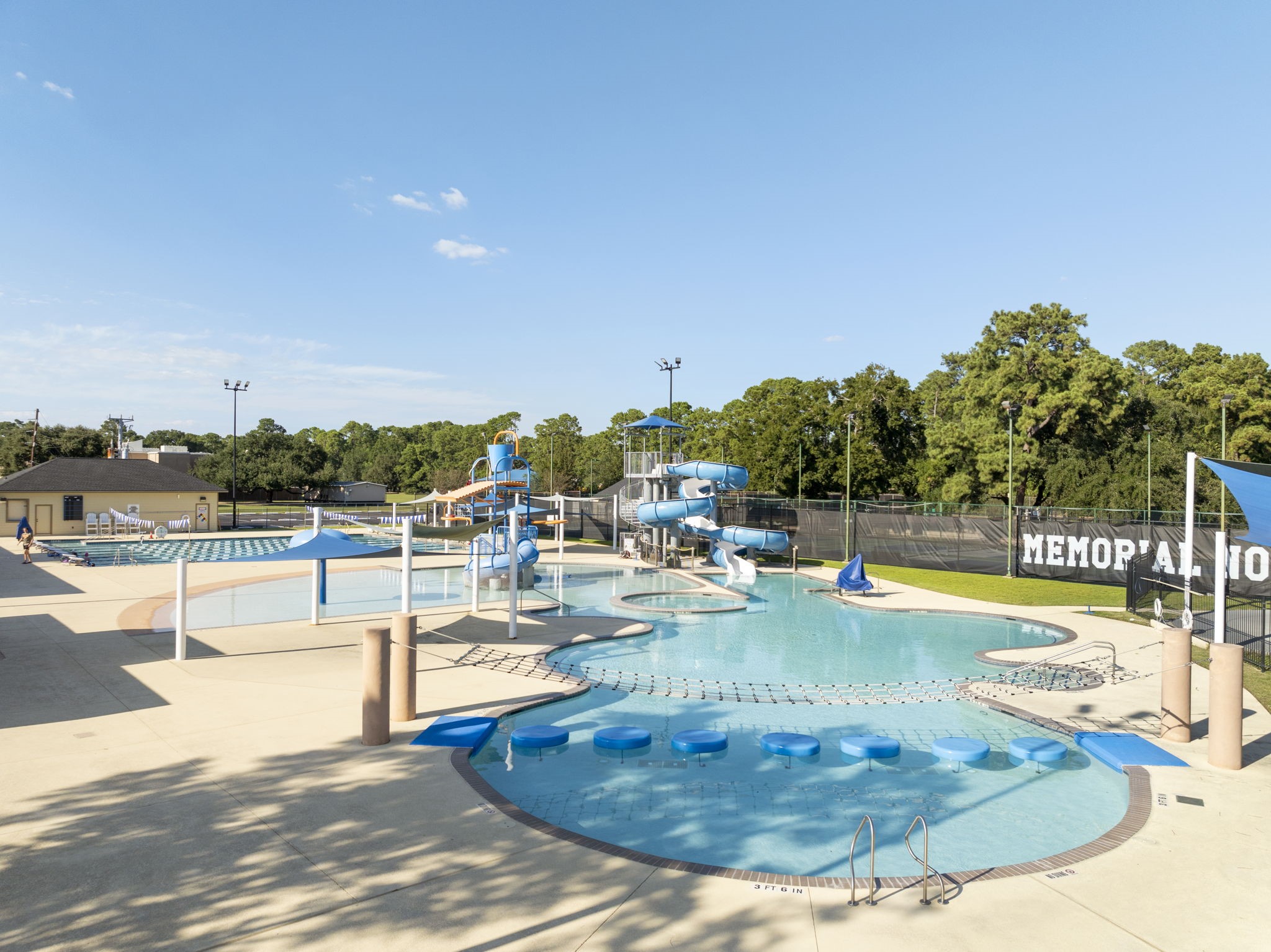 High end amenities, neighborhood clubs, annual events & more in Memorial Northwest.