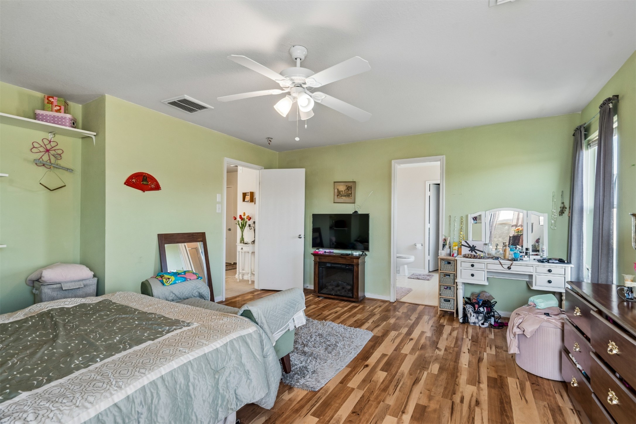 15318 Lynford Crest Drive, Houston, TX 77083