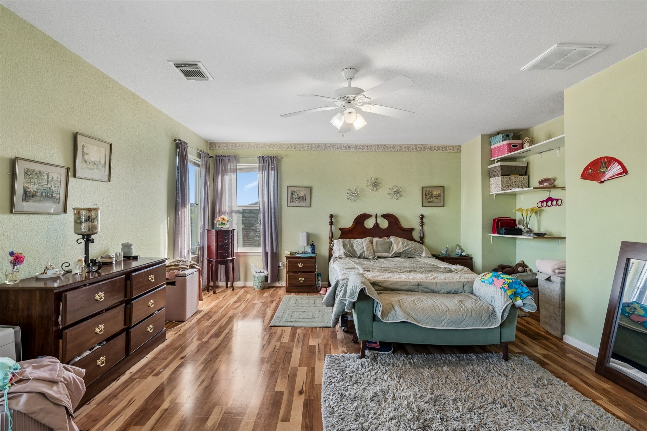 15318 Lynford Crest Drive, Houston, TX 77083
