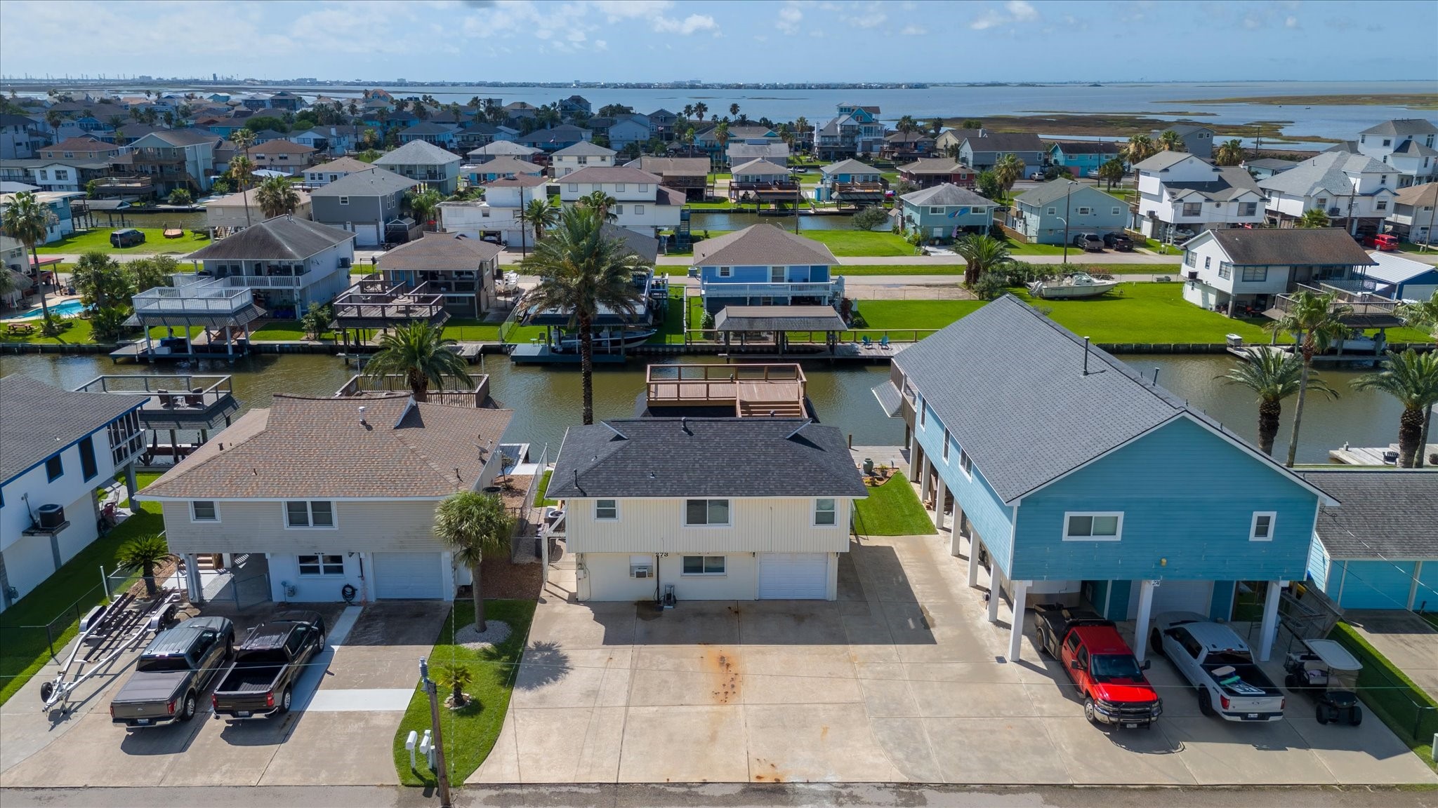 273 Barracuda Street, Bayou Vista, TX 77563 273 Barracuda Street, Bayou Vista, TX 77563