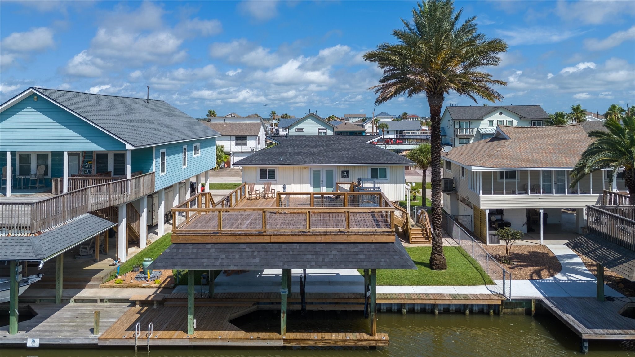 273 Barracuda Street, Bayou Vista, TX 77563 273 Barracuda Street, Bayou Vista, TX 77563