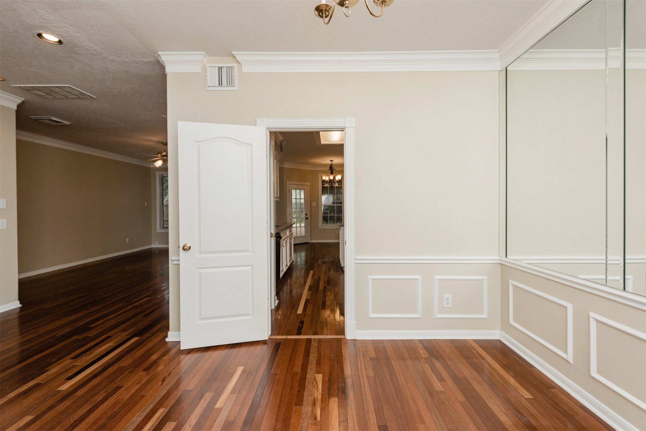 215 SUNSET RIDGE, League City, TX 77573 215 SUNSET RIDGE, League City, TX 77573