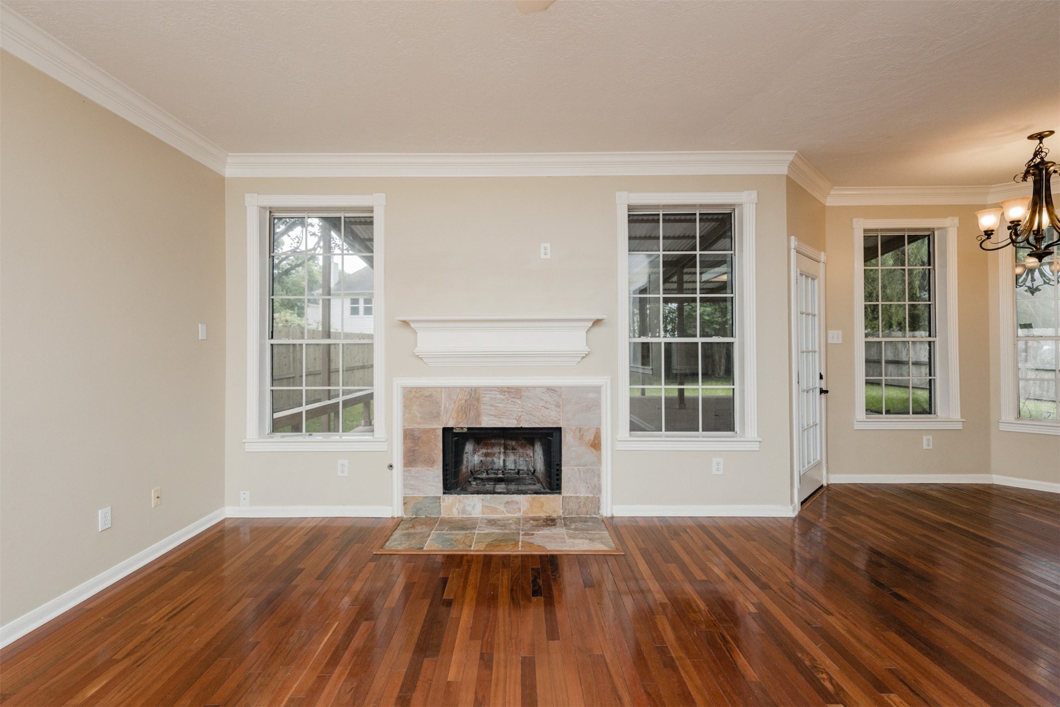 215 SUNSET RIDGE, League City, TX 77573 215 SUNSET RIDGE, League City, TX 77573