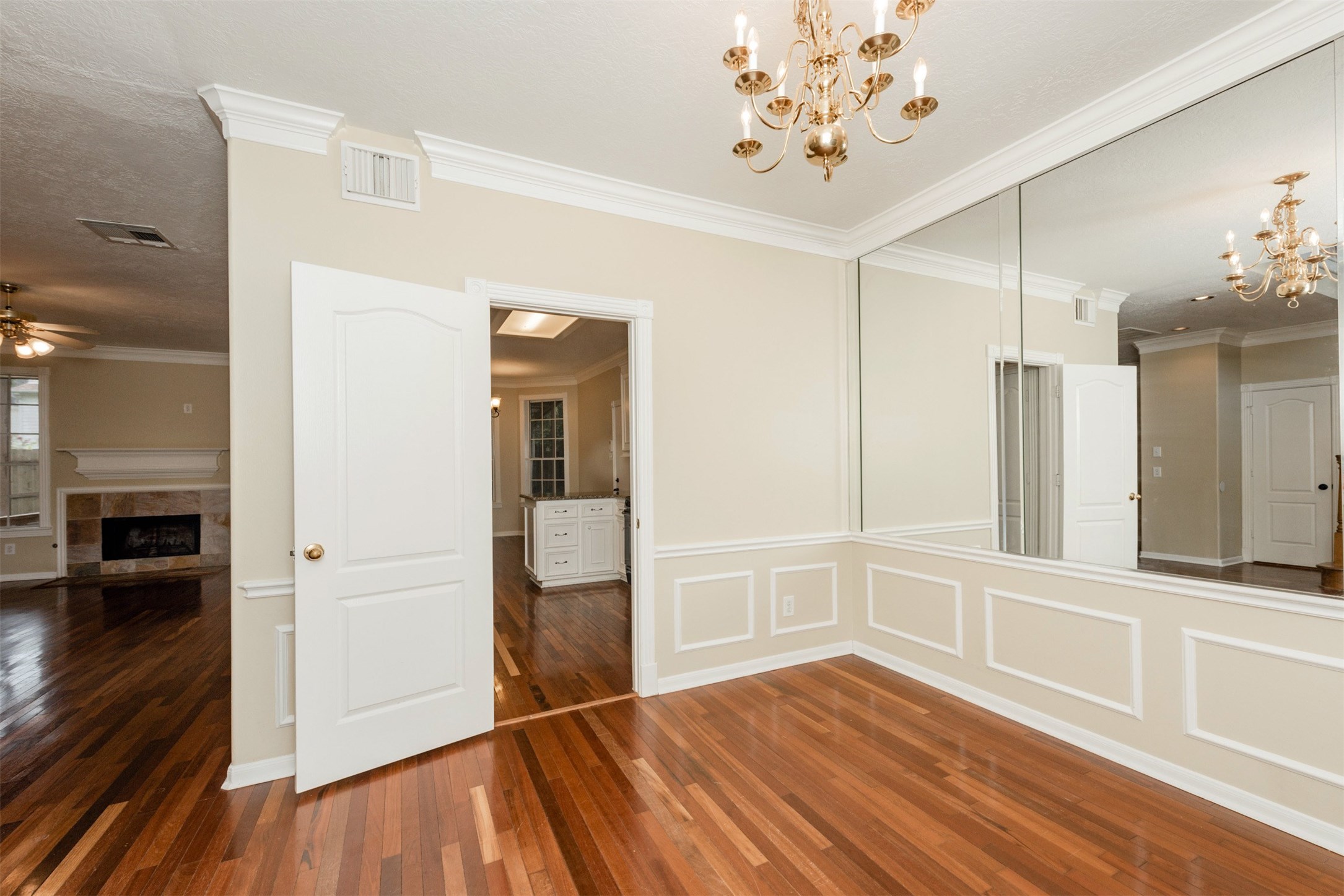 215 SUNSET RIDGE, League City, TX 77573 215 SUNSET RIDGE, League City, TX 77573