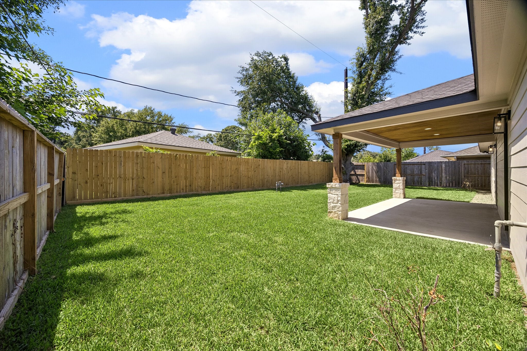 1827 Millwood Drive, Houston, TX 77008