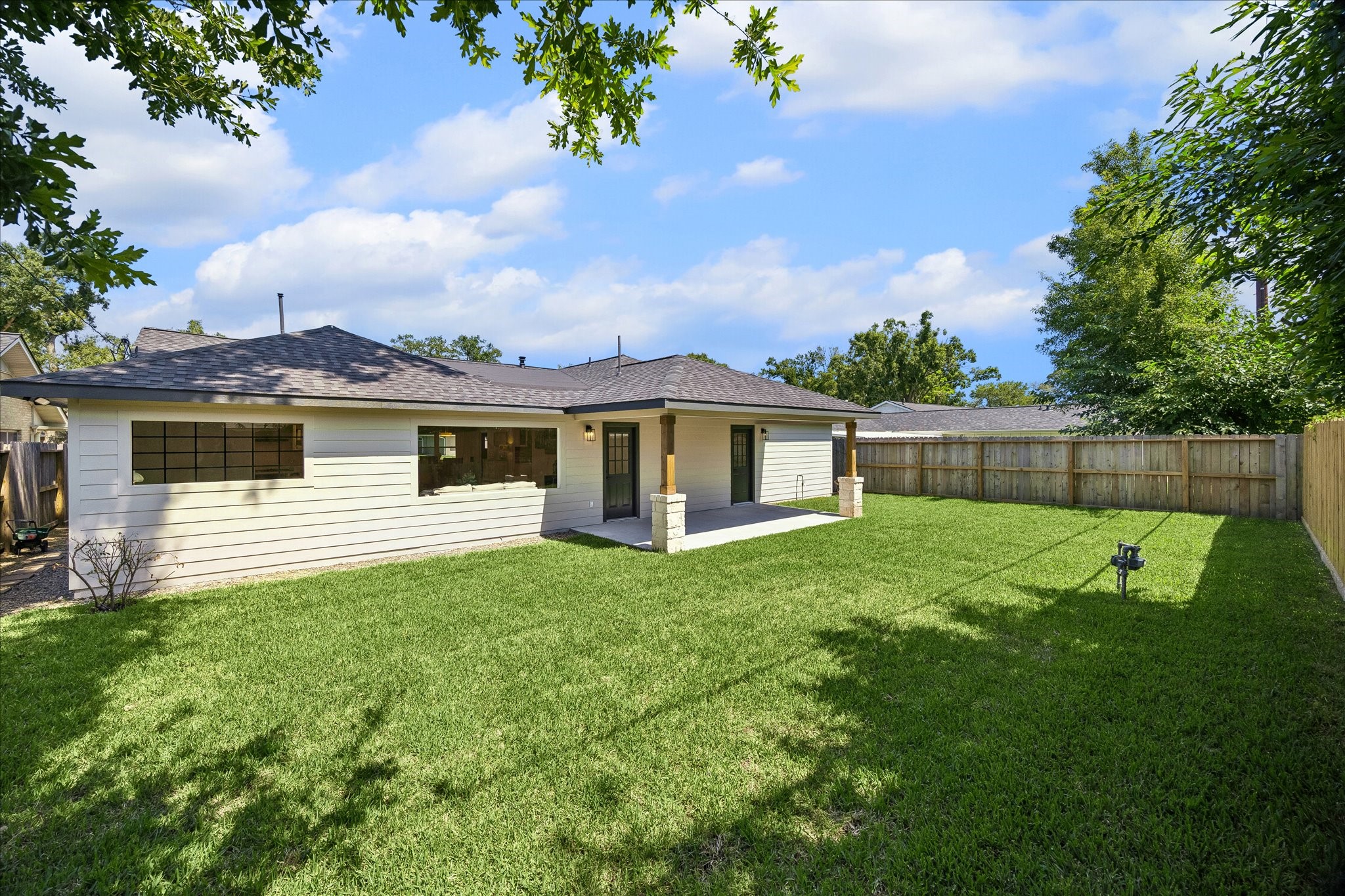 1827 Millwood Drive, Houston, TX 77008