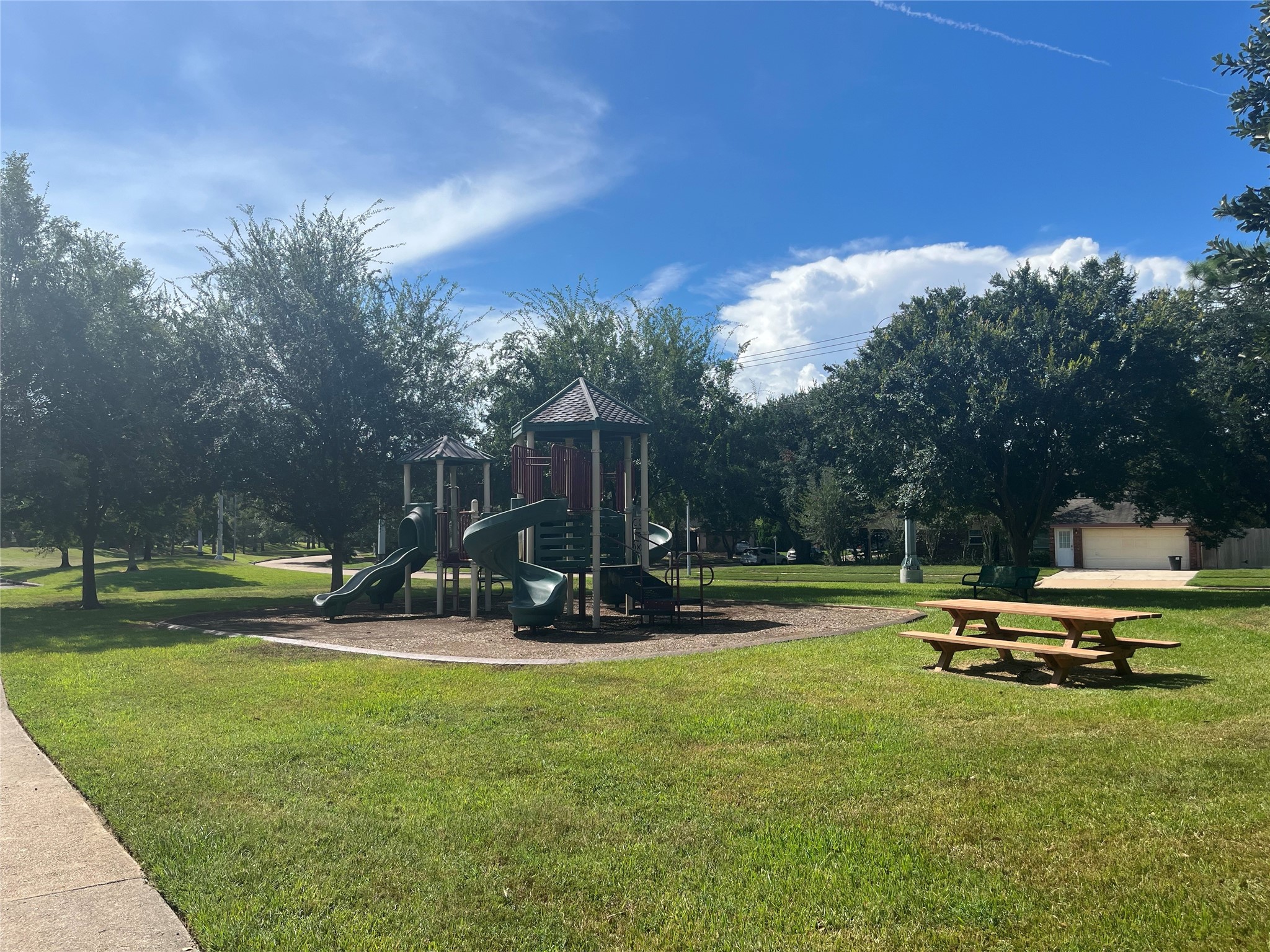 16019 Mill Point Drive, Houston, TX 77059