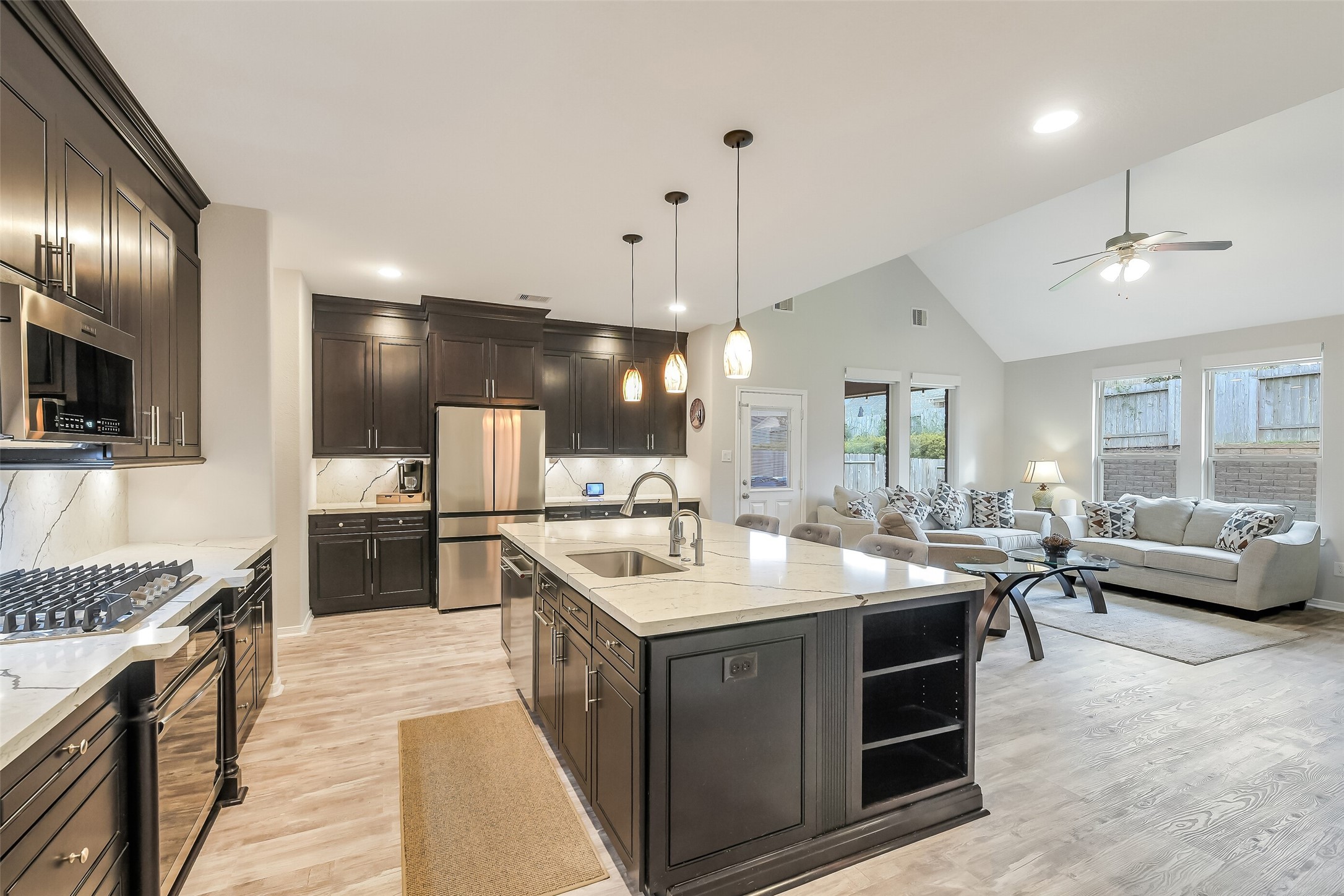1514 Jacobs Forest Drive, Conroe, TX 77384