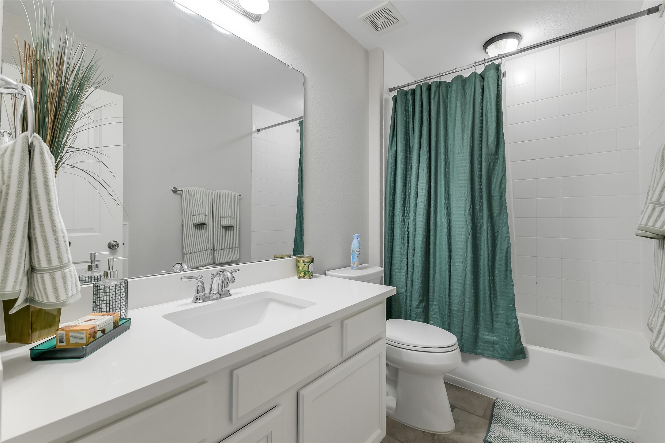 1514 Jacobs Forest Drive, Conroe, TX 77384