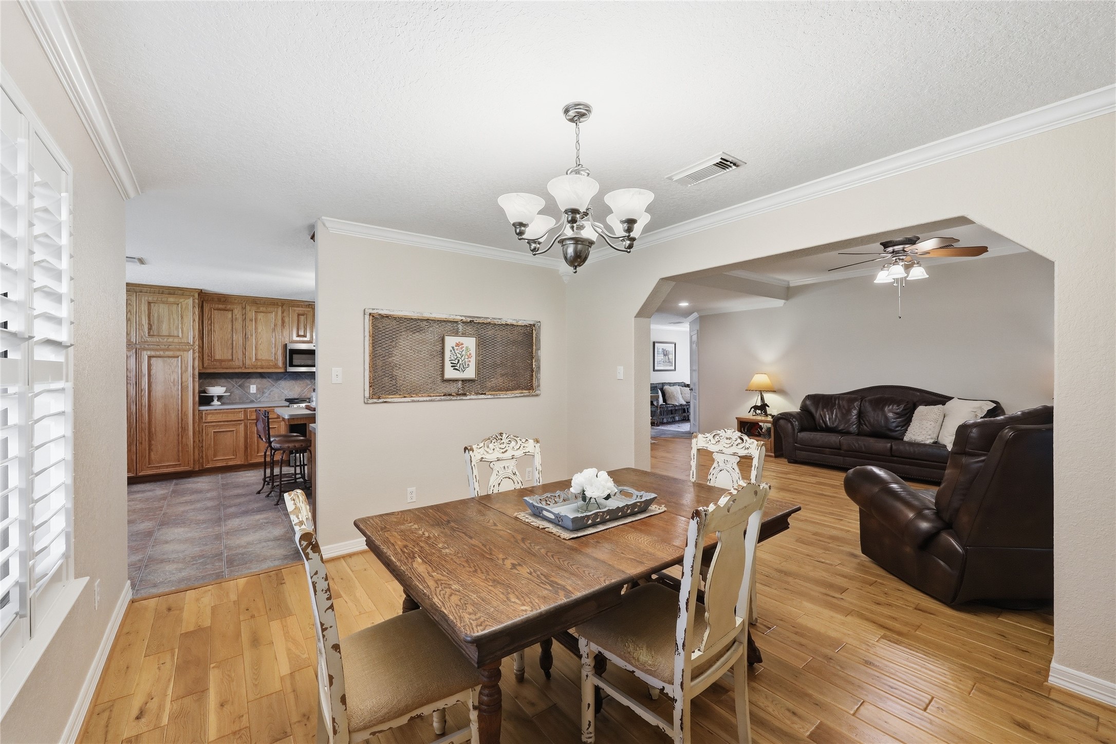 16210 Bluebird Street, Santa Fe, TX 77517