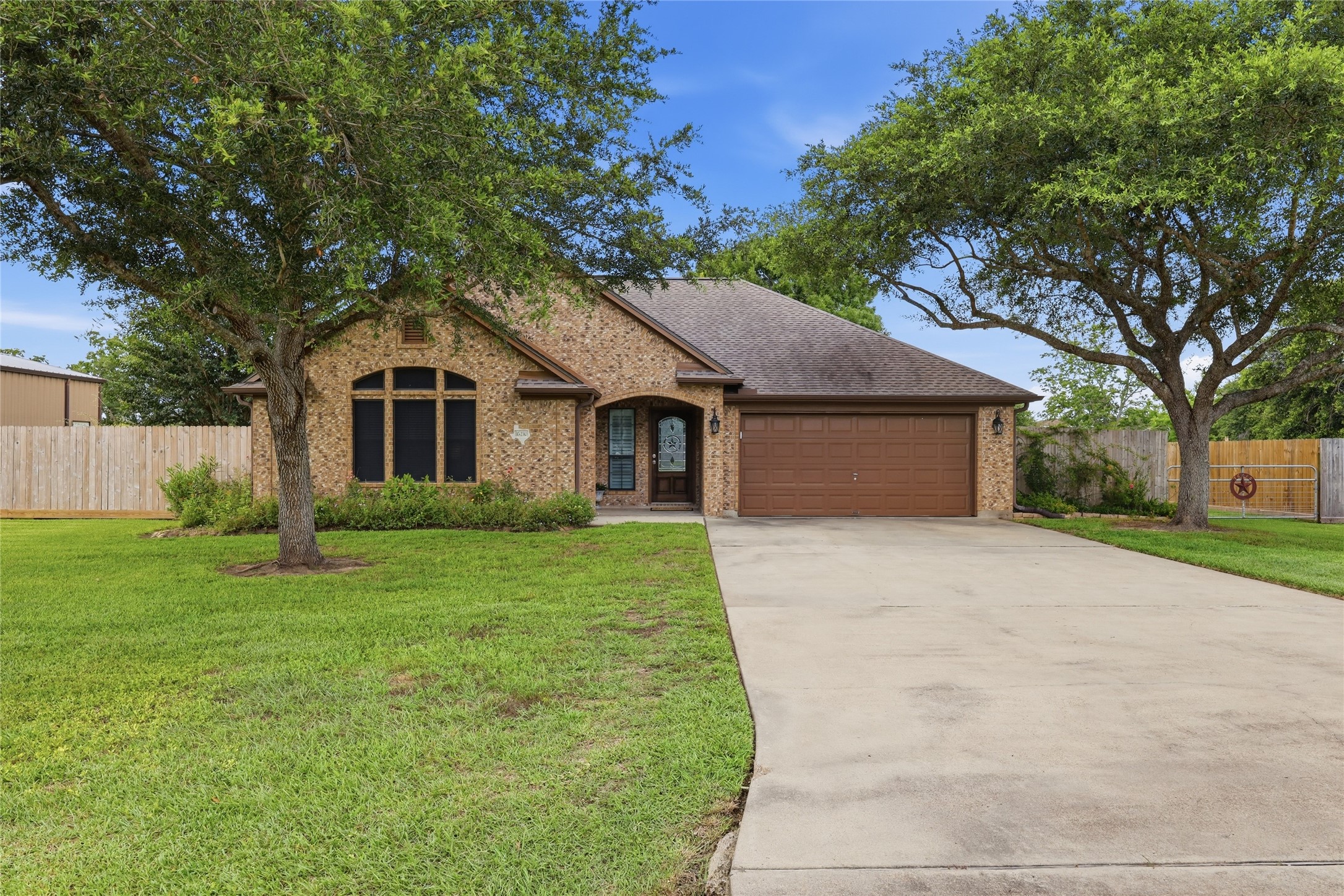 16210 Bluebird Street, Santa Fe, TX 77517