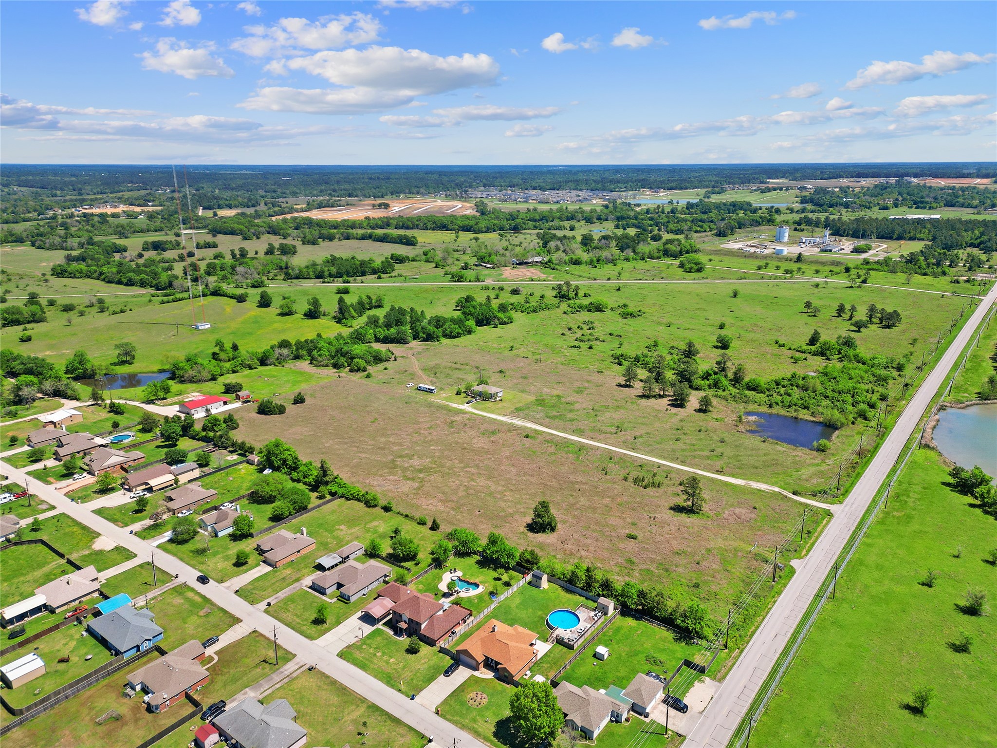 11242 Longstreet Road, Willis, TX 77318