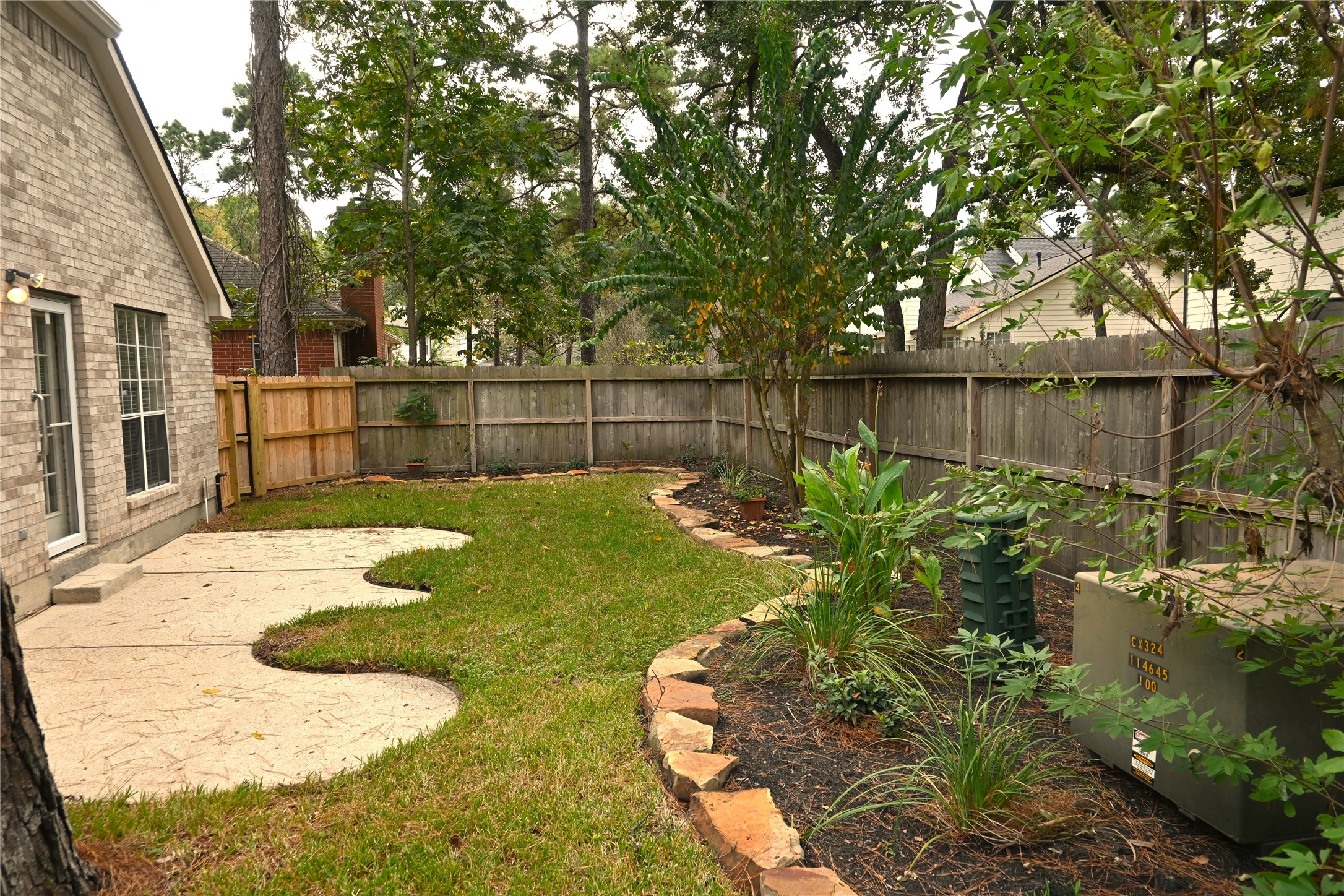 22 E Trillium Circle, The Woodlands, TX 77381
