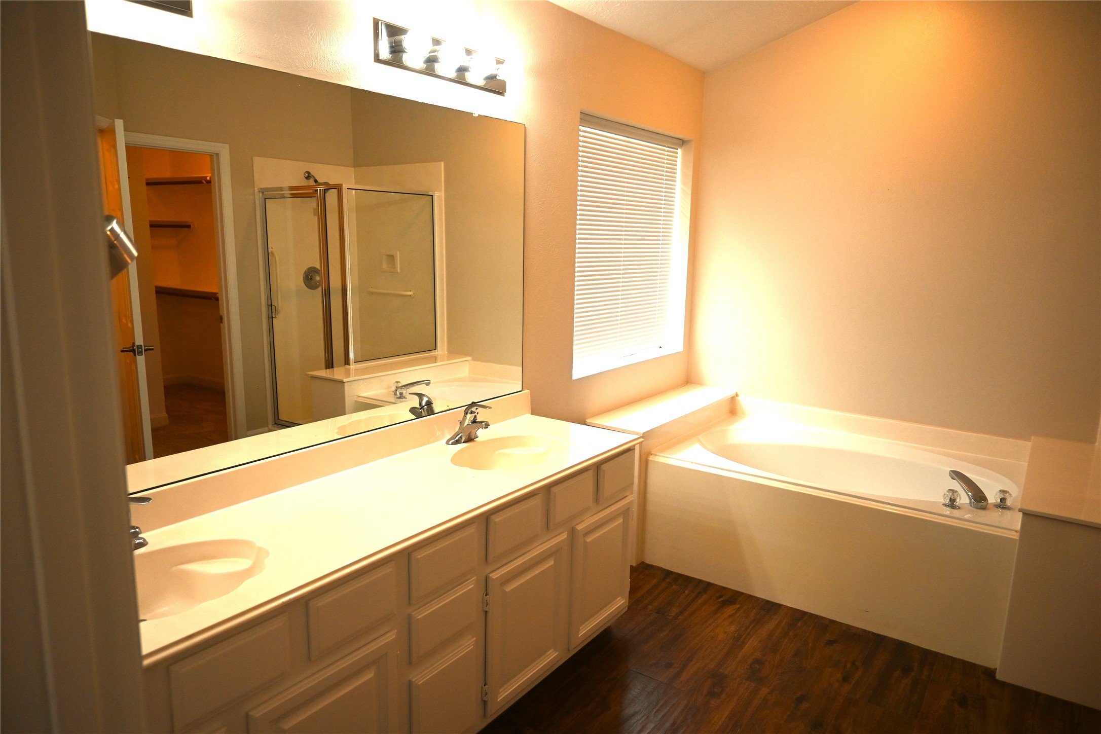 22 E Trillium Circle, The Woodlands, TX 77381