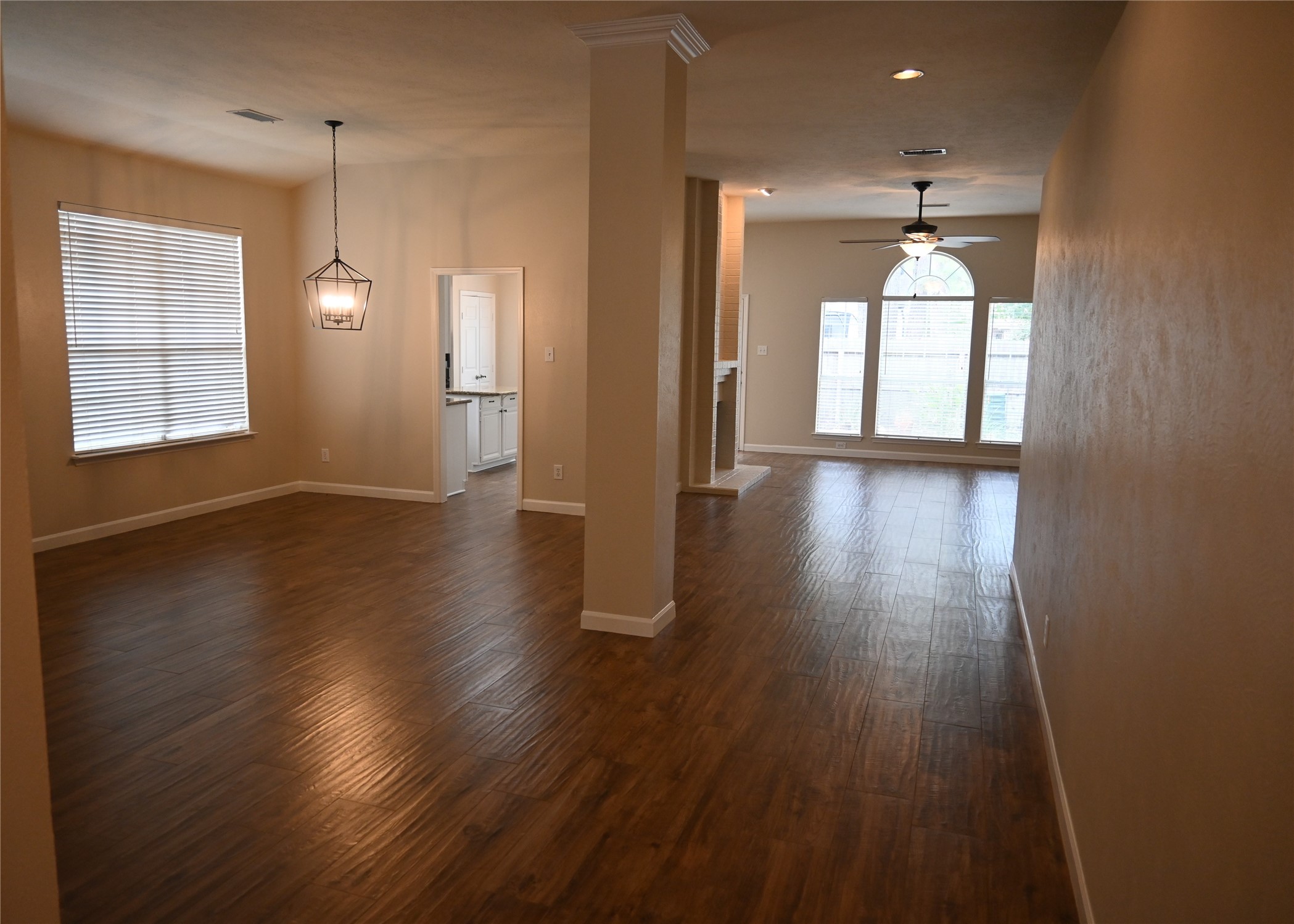 22 E Trillium Circle, The Woodlands, TX 77381