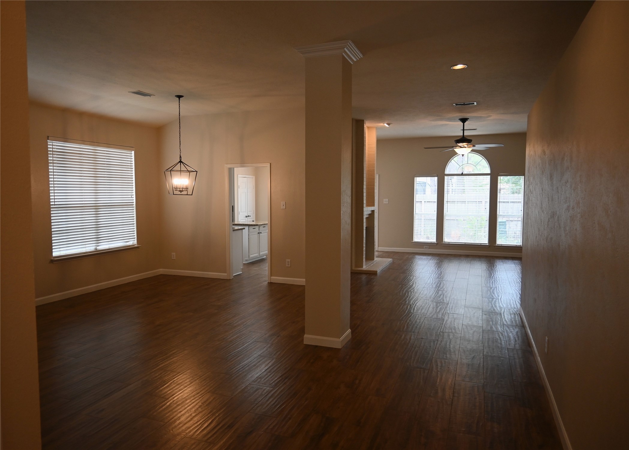 22 E Trillium Circle, The Woodlands, TX 77381