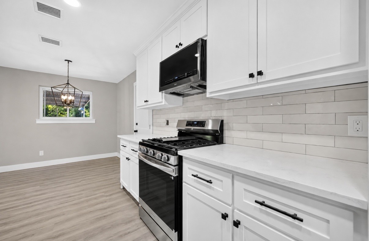 3542 Orange Grove Drive, Houston, TX 77039
