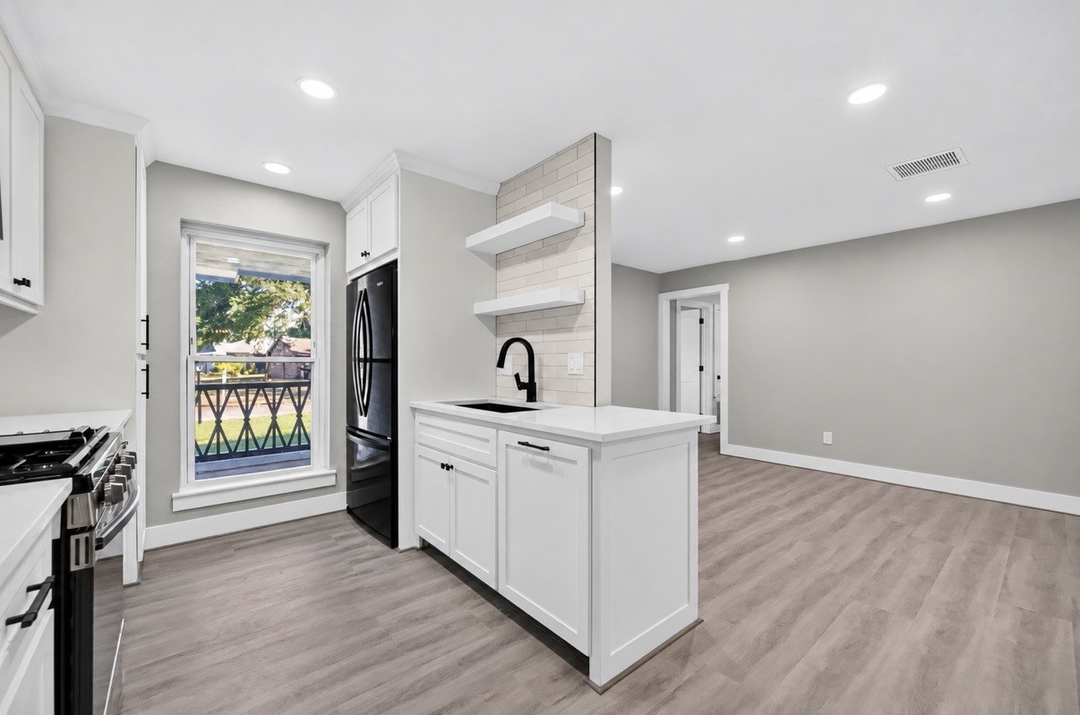 3542 Orange Grove Drive, Houston, TX 77039