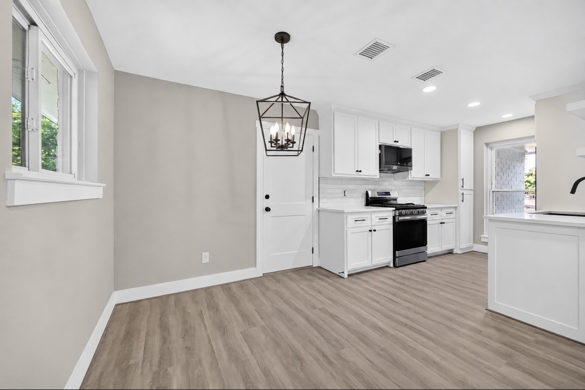3542 Orange Grove Drive, Houston, TX 77039