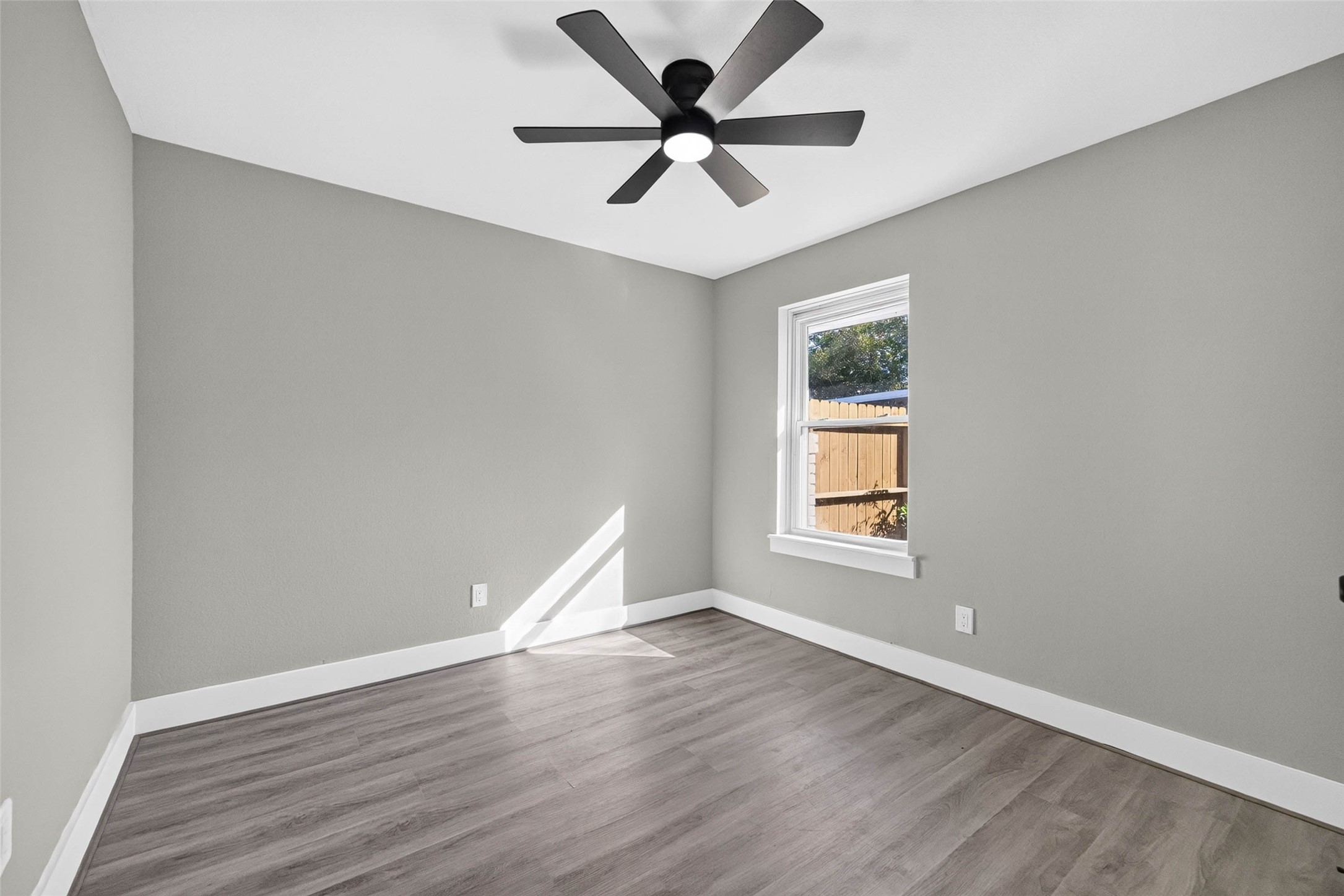 3542 Orange Grove Drive, Houston, TX 77039