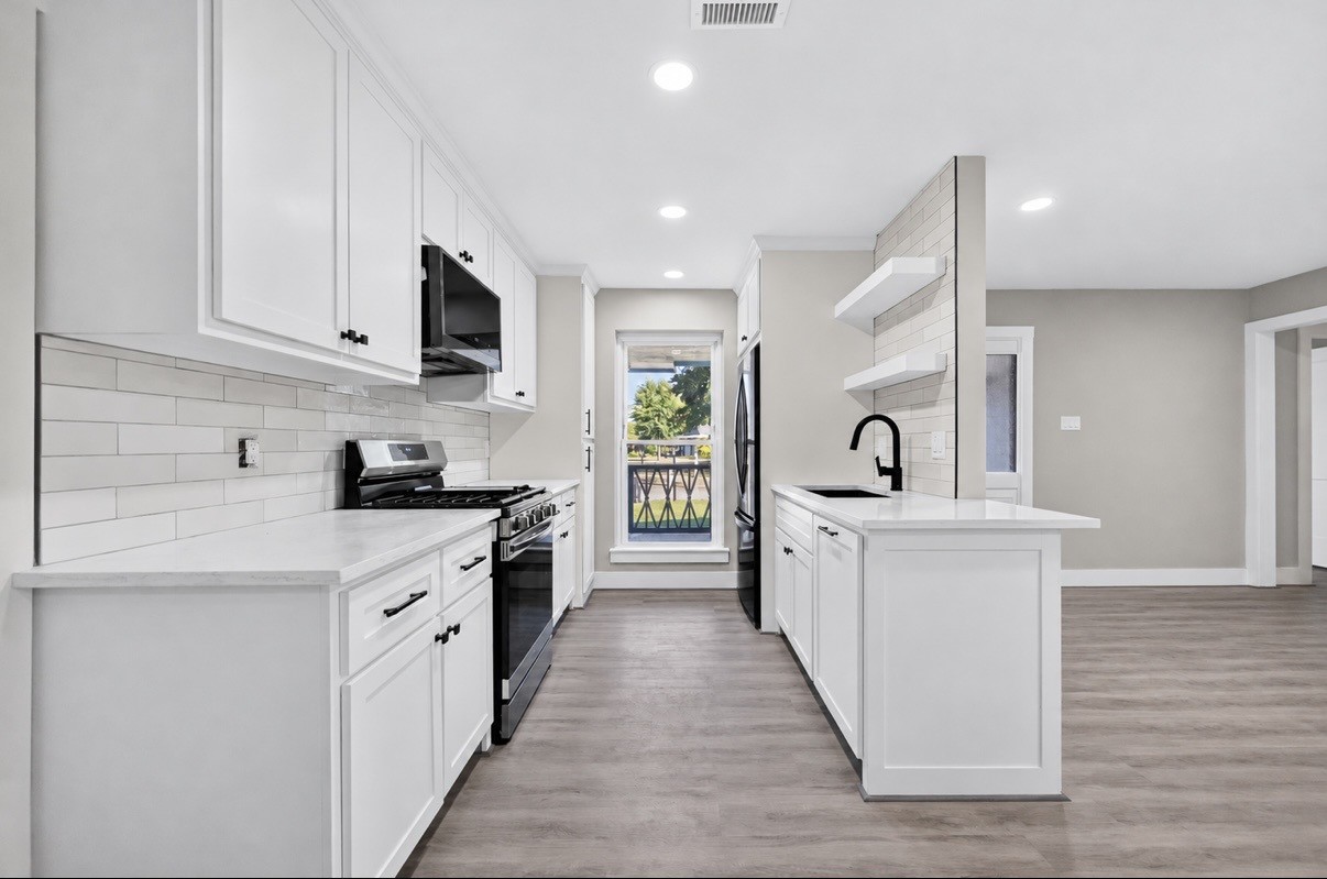 3542 Orange Grove Drive, Houston, TX 77039