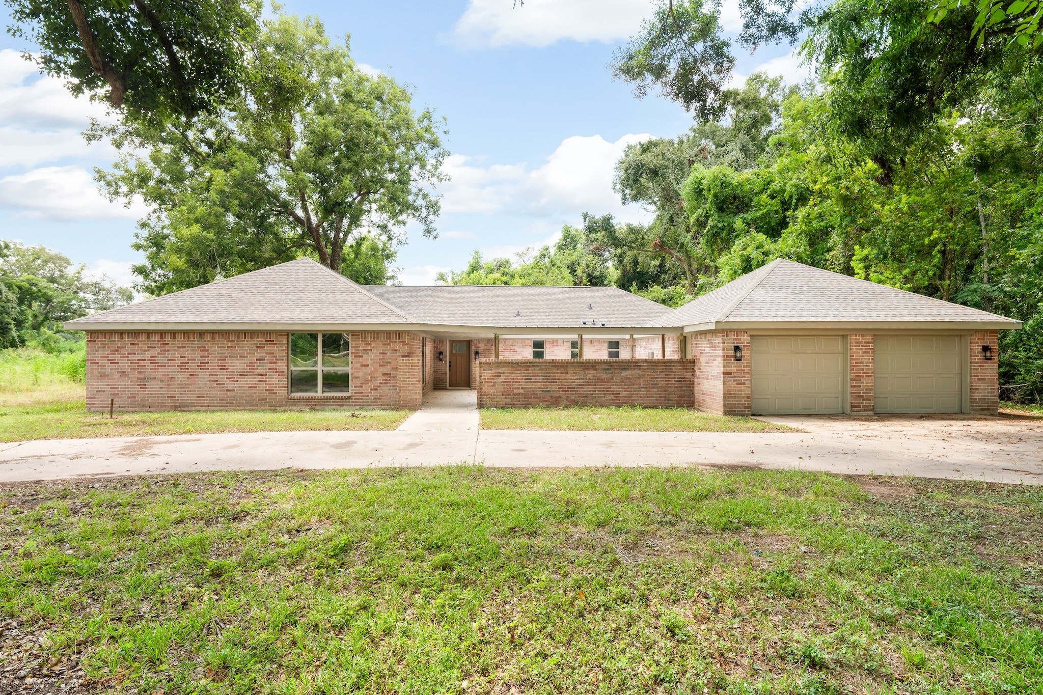 2109 County Road 353, Brazoria, TX 77422