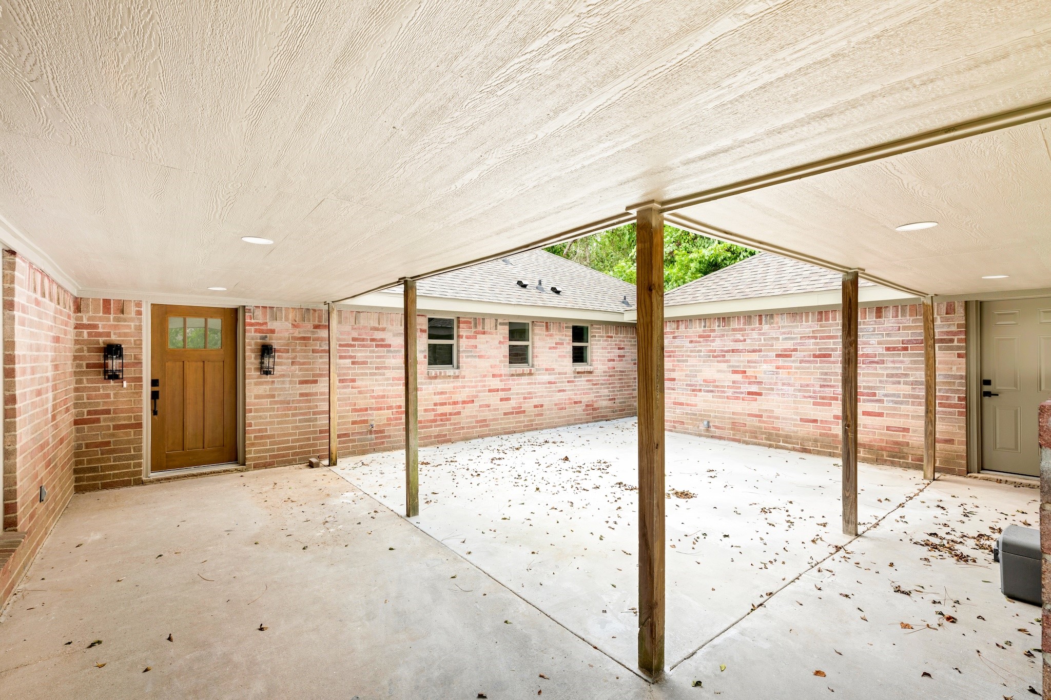 2109 County Road 353, Brazoria, TX 77422