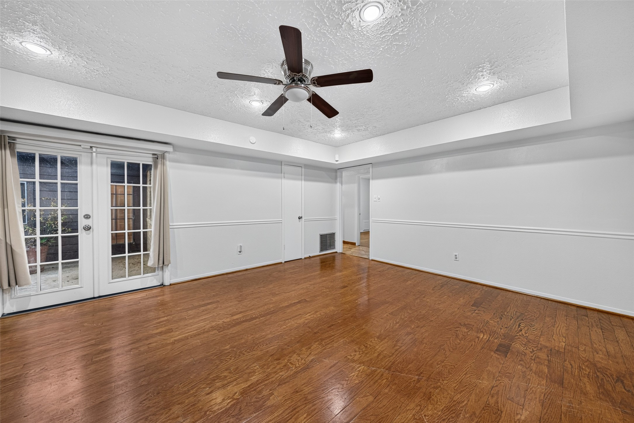 3107 Pecan Point Drive, Sugar Land, TX 77478
