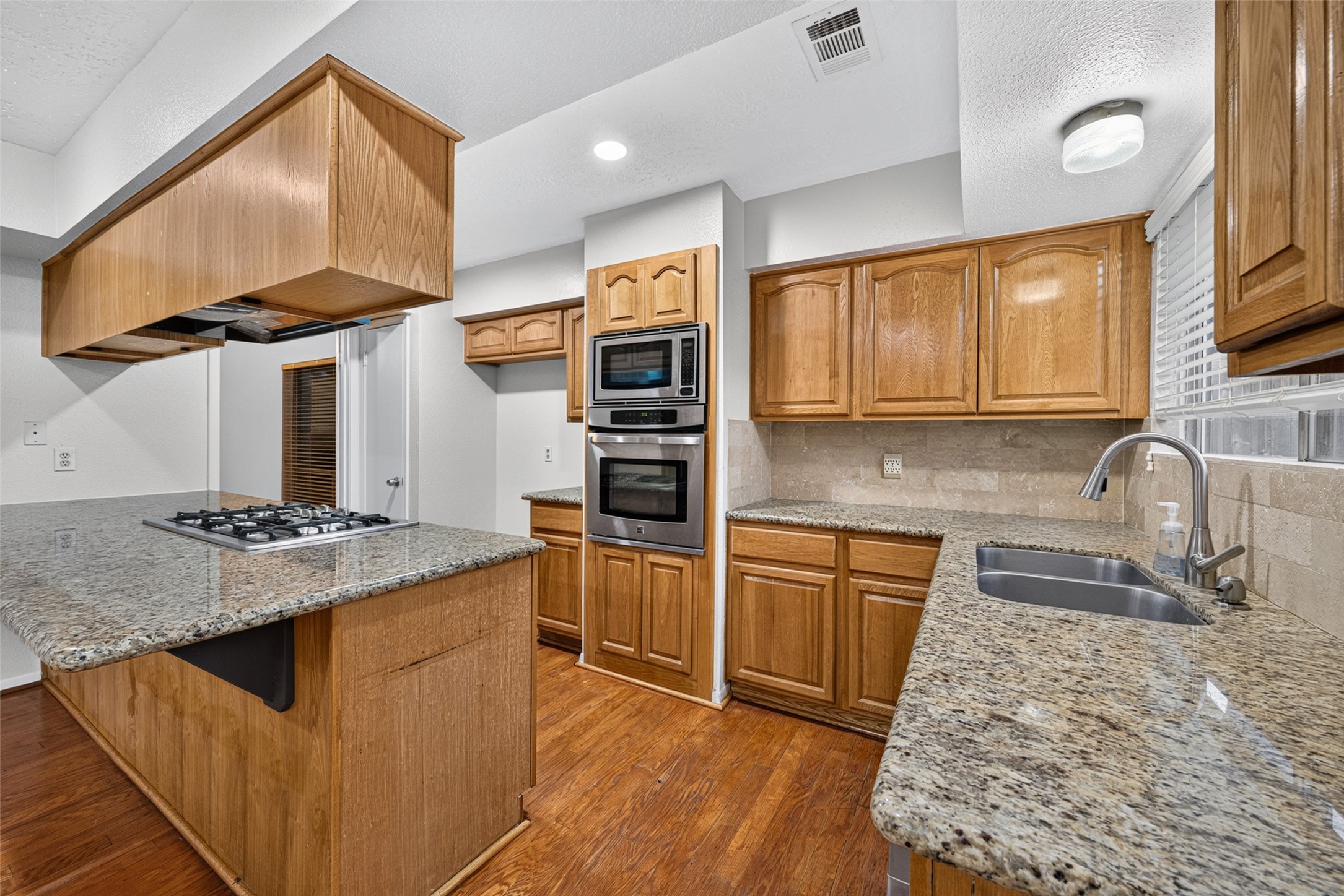 3107 Pecan Point Drive, Sugar Land, TX 77478