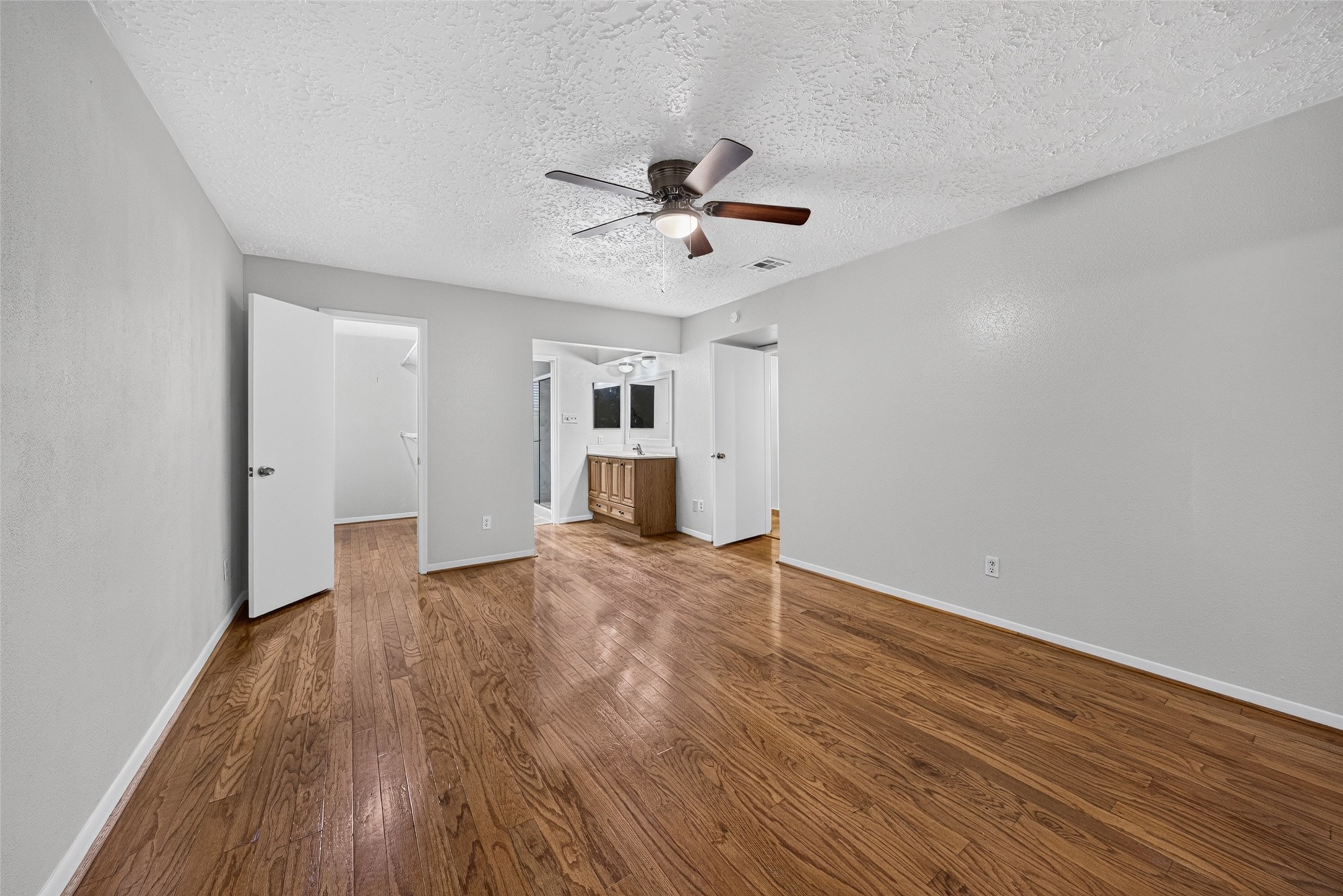 3107 Pecan Point Drive, Sugar Land, TX 77478