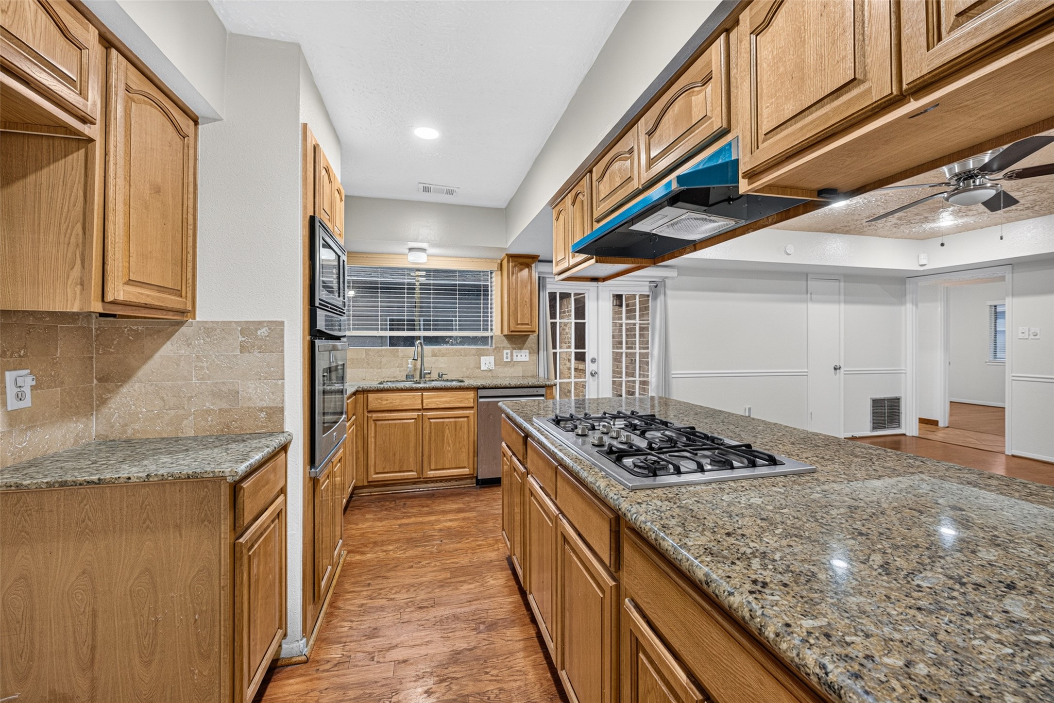 3107 Pecan Point Drive, Sugar Land, TX 77478