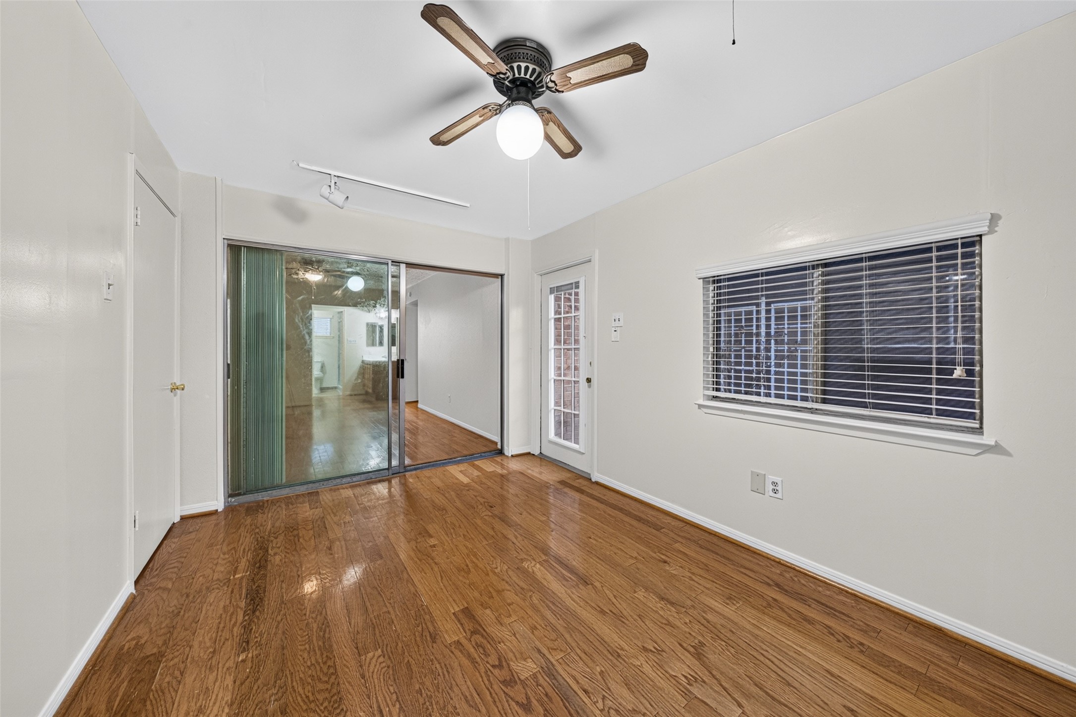 3107 Pecan Point Drive, Sugar Land, TX 77478