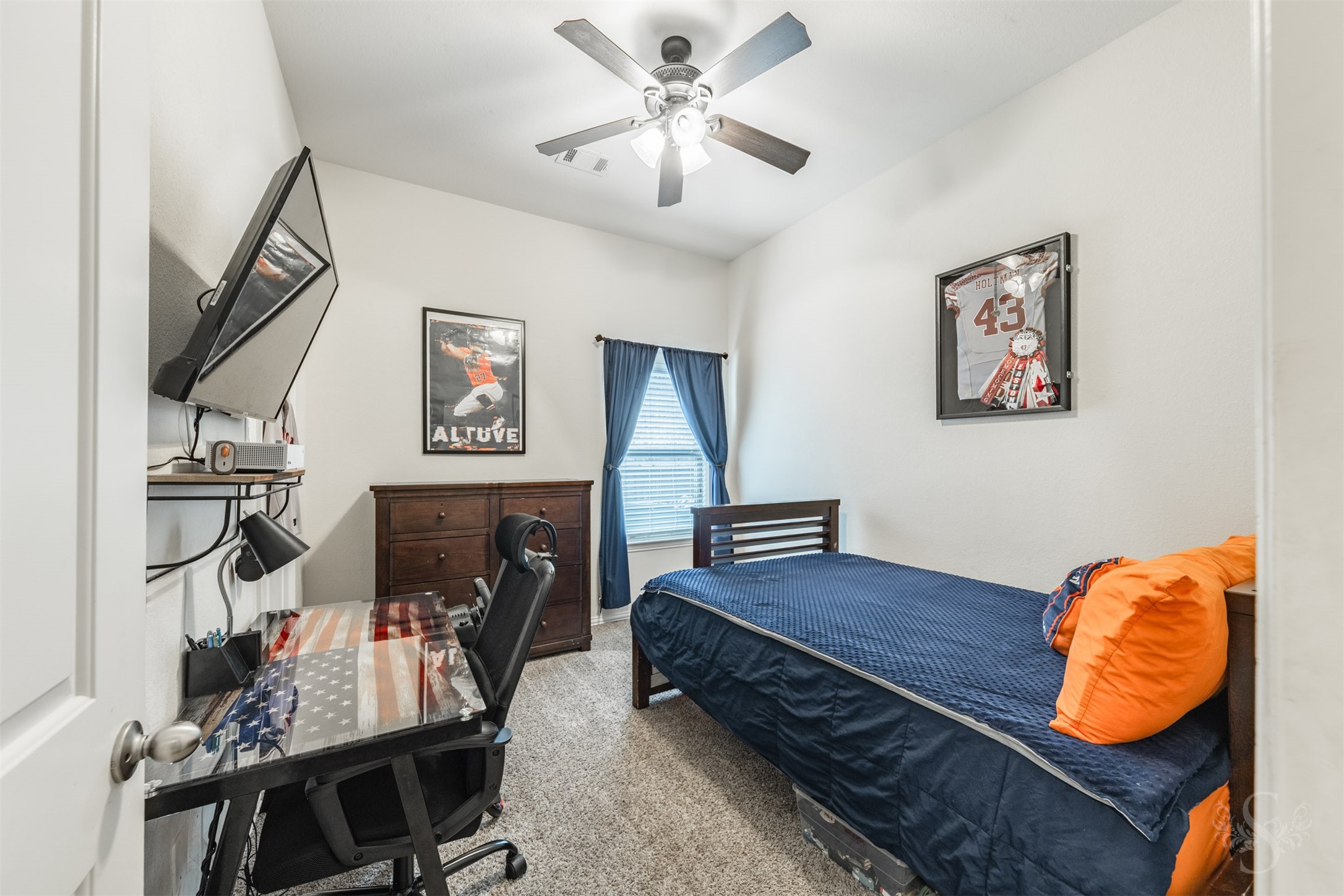 Photos include both previously furnished rooms and the homes current vacant condition to help buyers visualize the space and layout.
