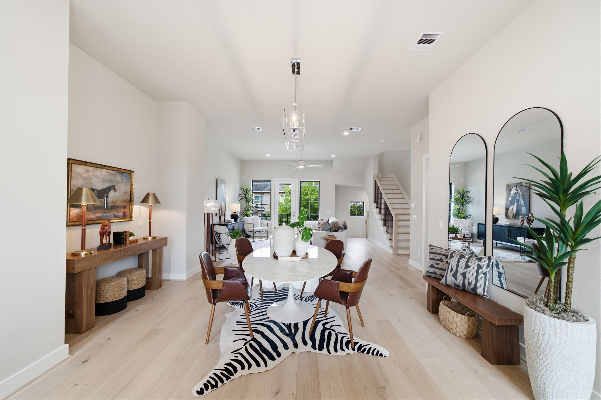 1715 Bologna Lane, Houston, TX 77055