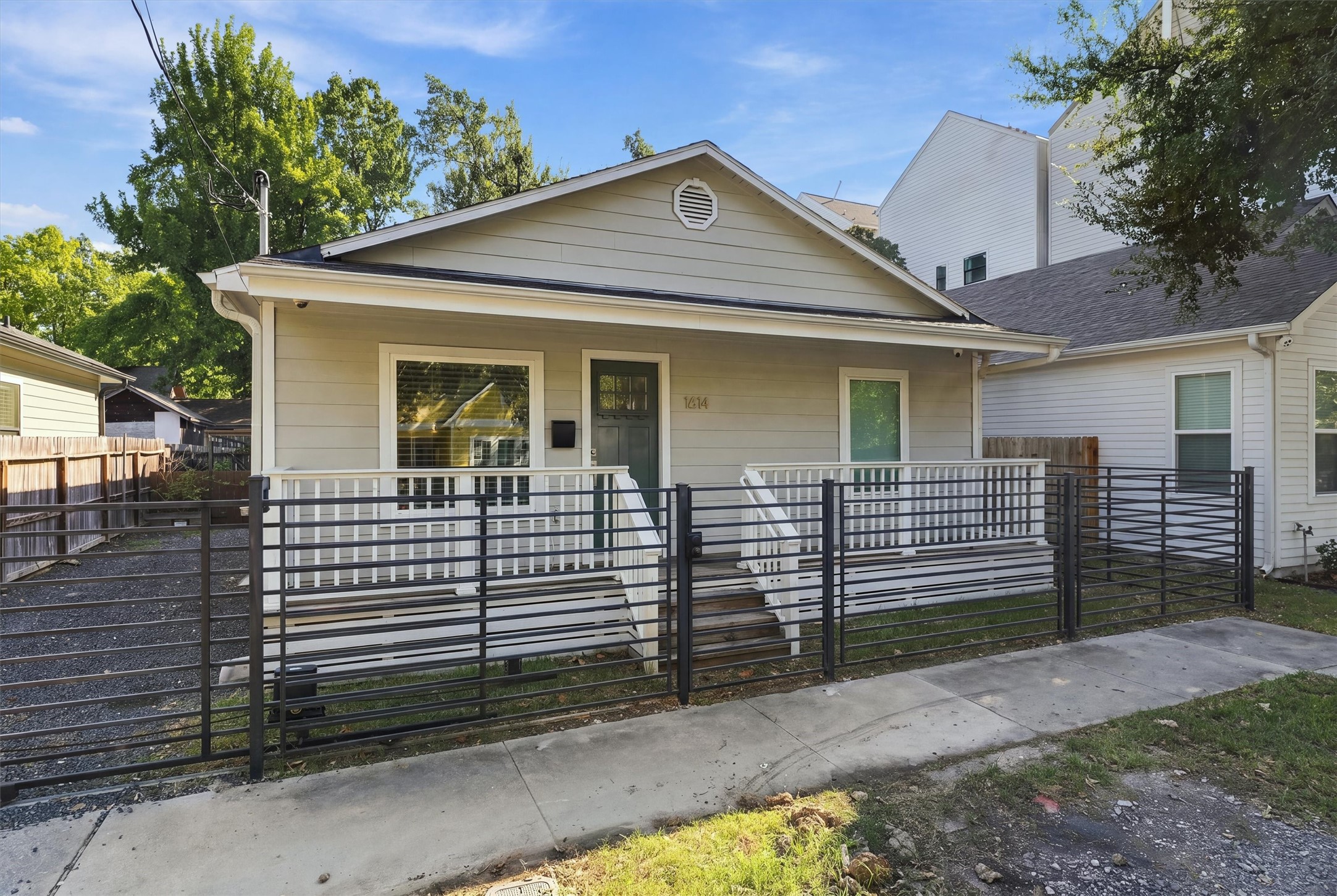 1614 Fulton Street, Houston, TX 77009