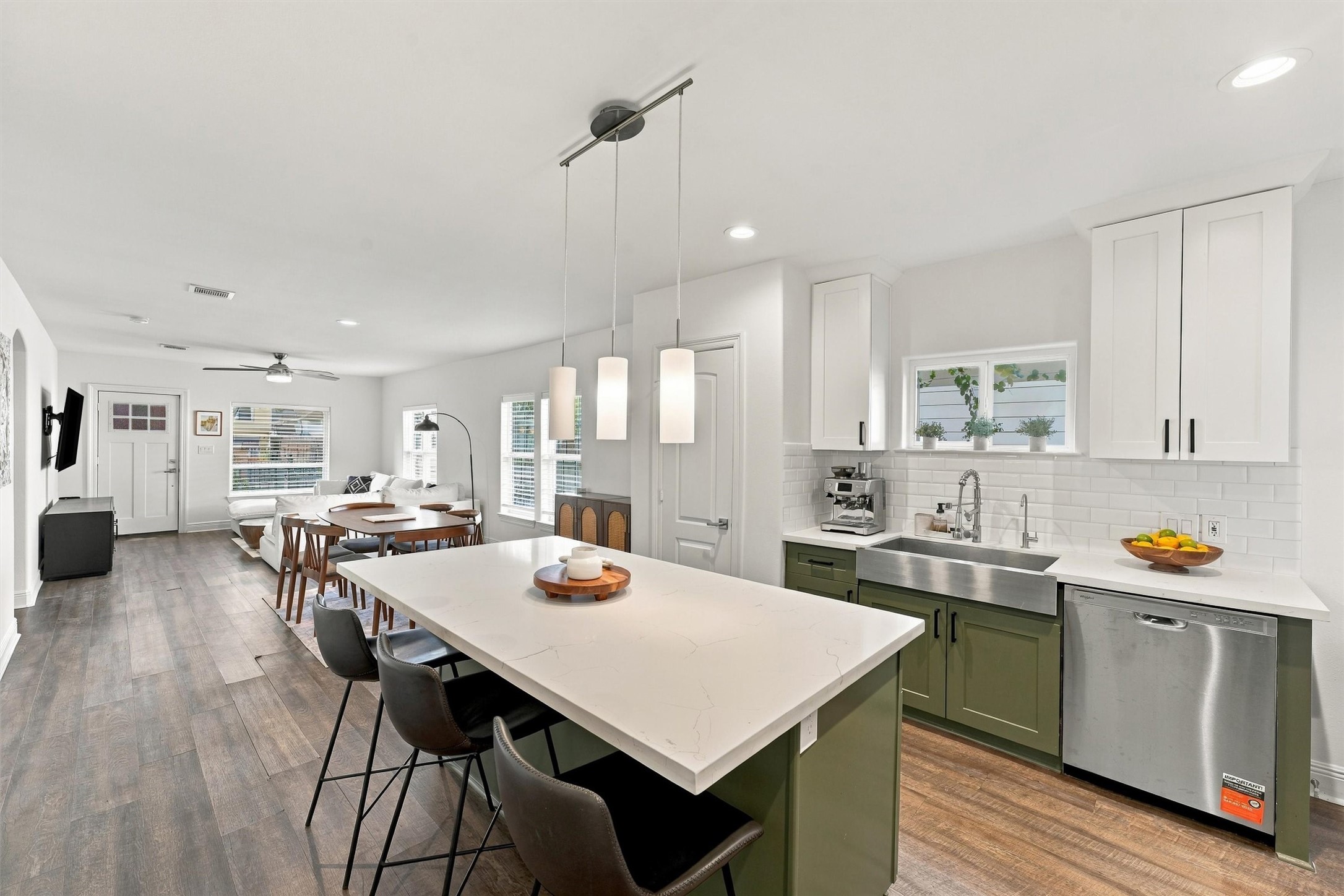 1614 Fulton Street, Houston, TX 77009