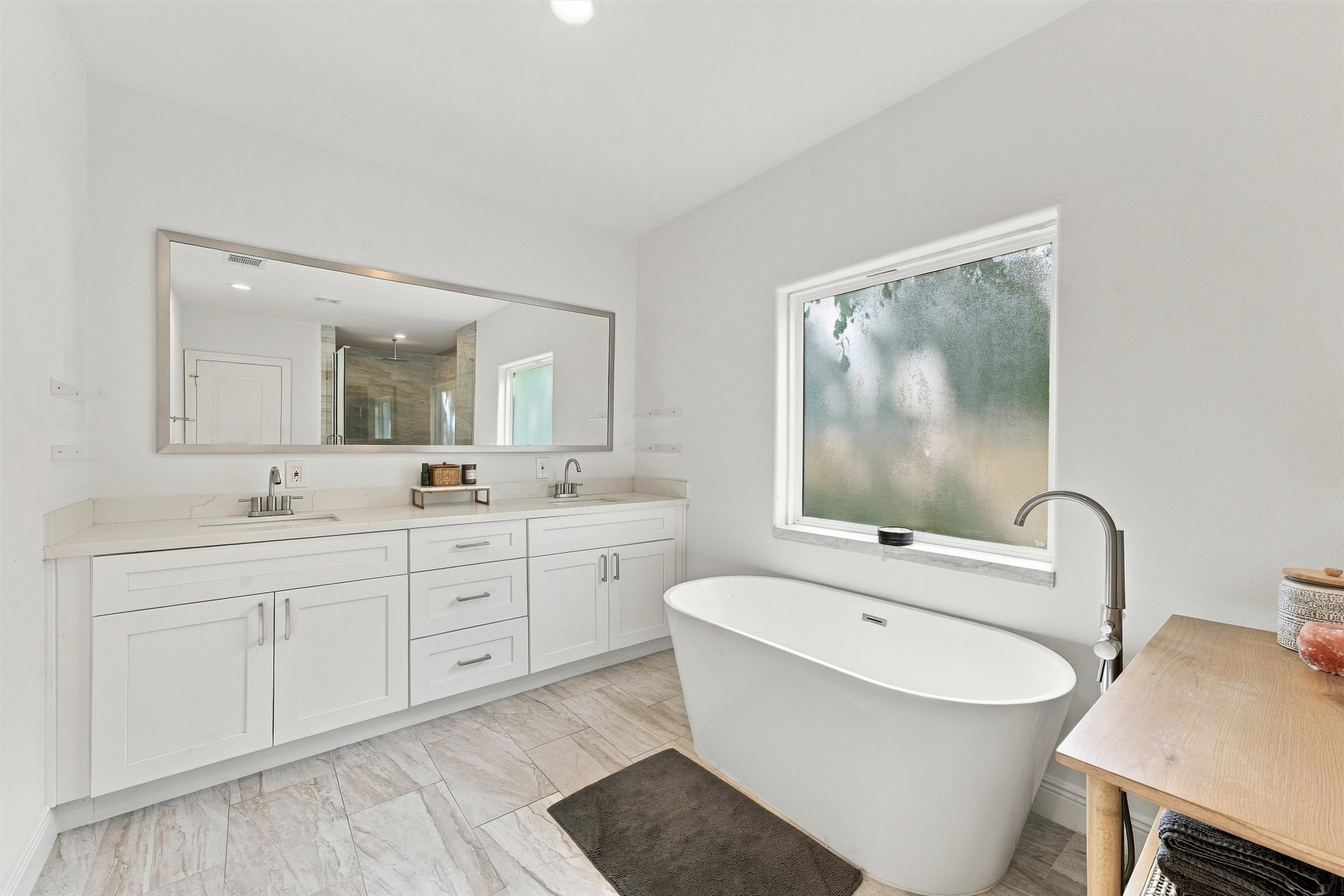 1614 Fulton Street, Houston, TX 77009