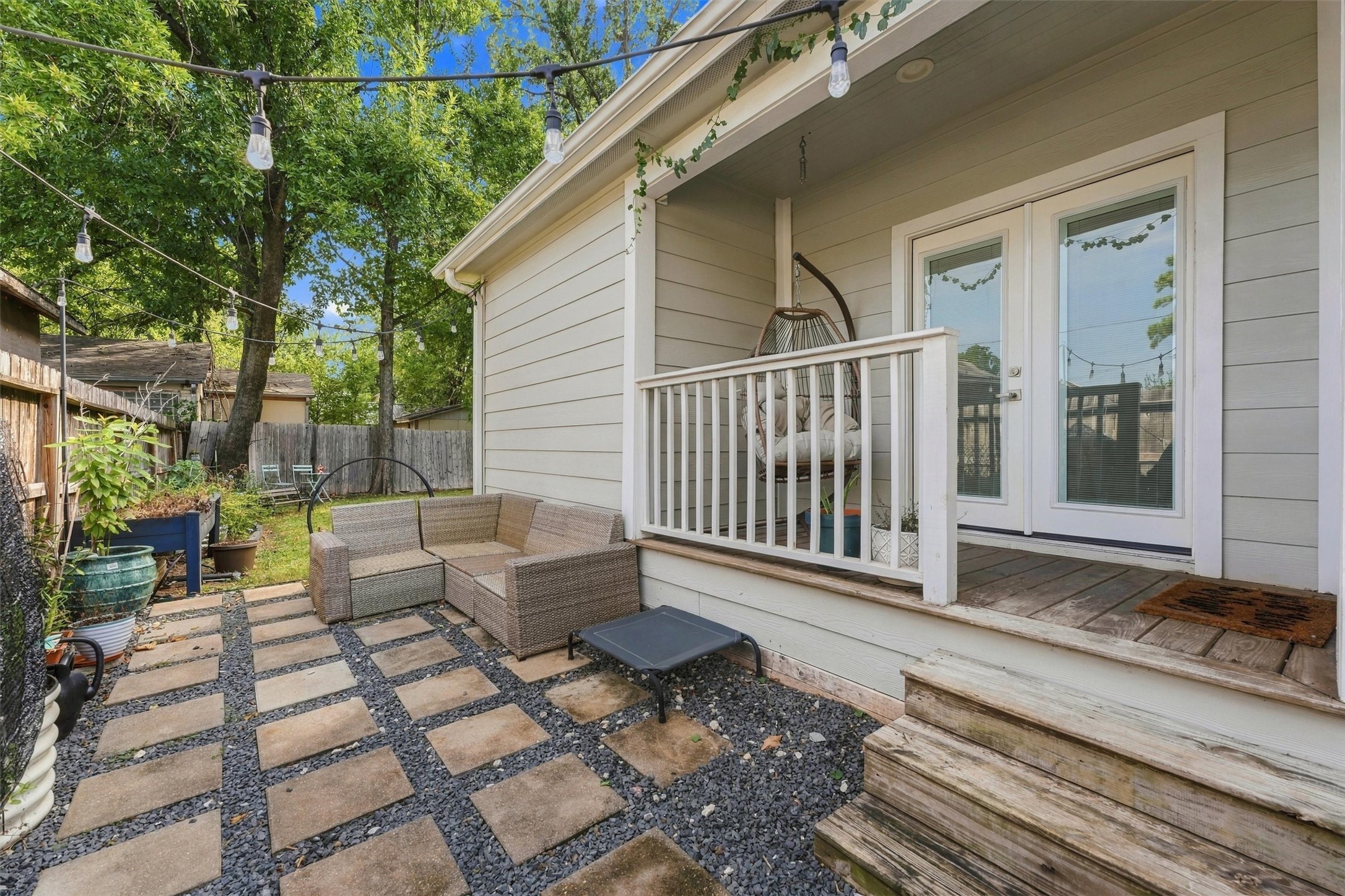 1614 Fulton Street, Houston, TX 77009