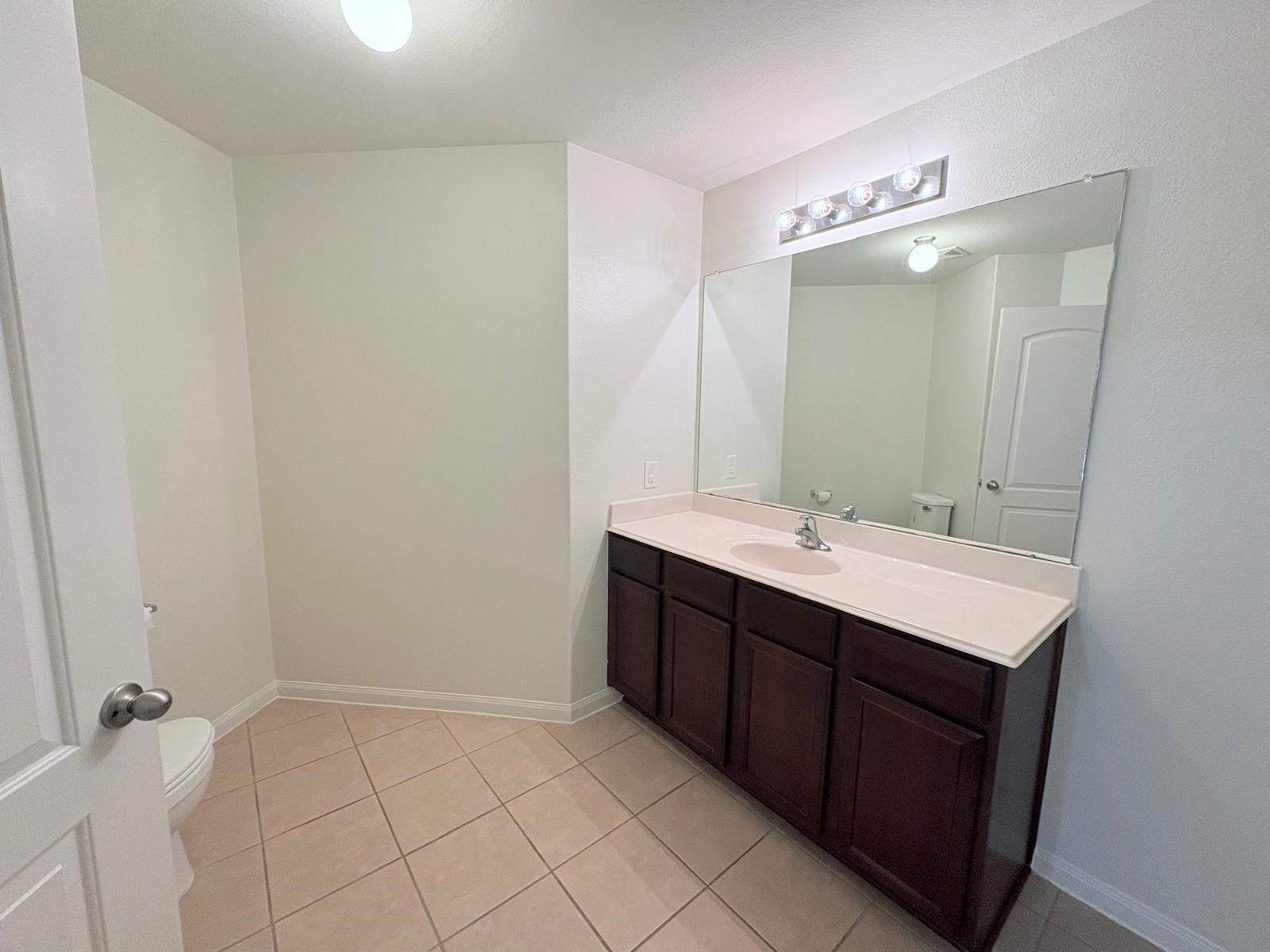 9406 Gold Mountain Drive, Rosharon, TX 77583