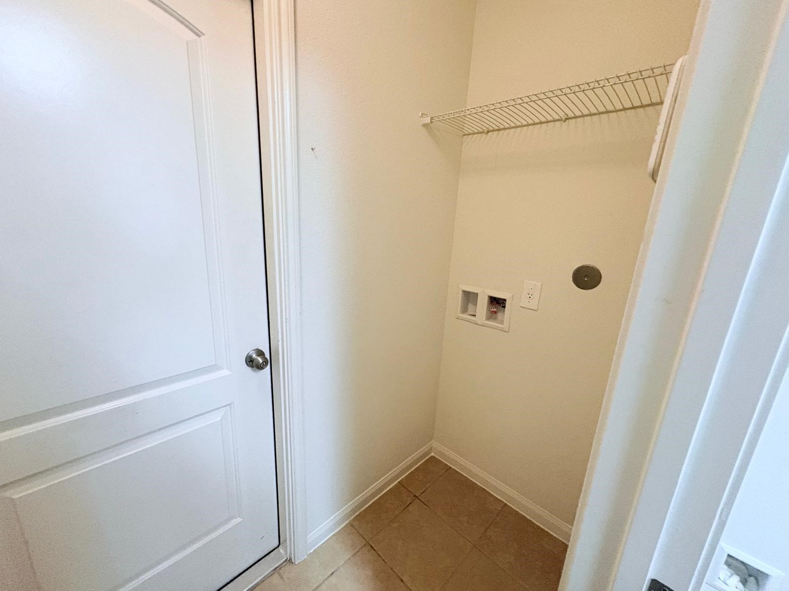 9406 Gold Mountain Drive, Rosharon, TX 77583