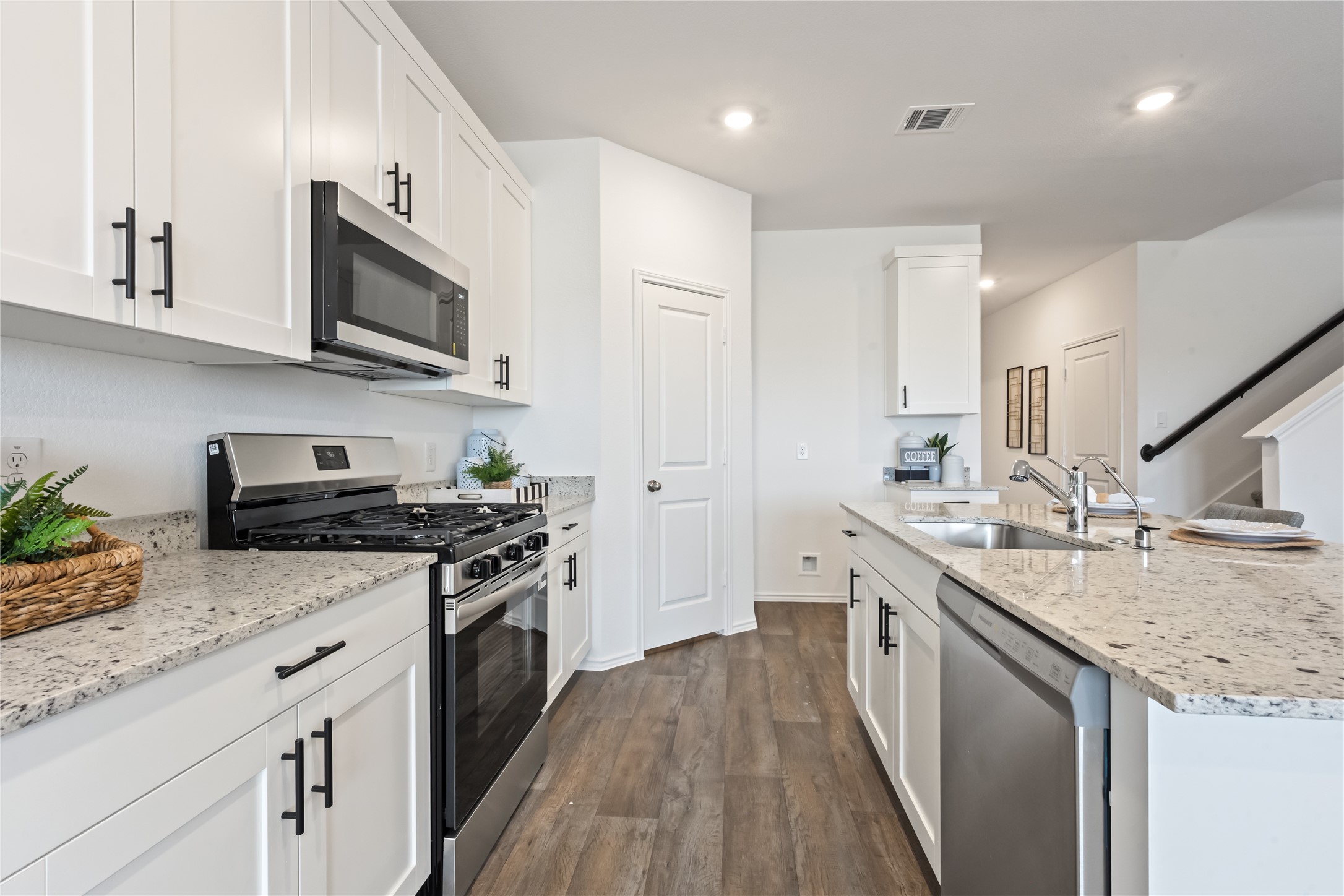 *Images and 3D tour are for illustration only and options may vary from home as built.